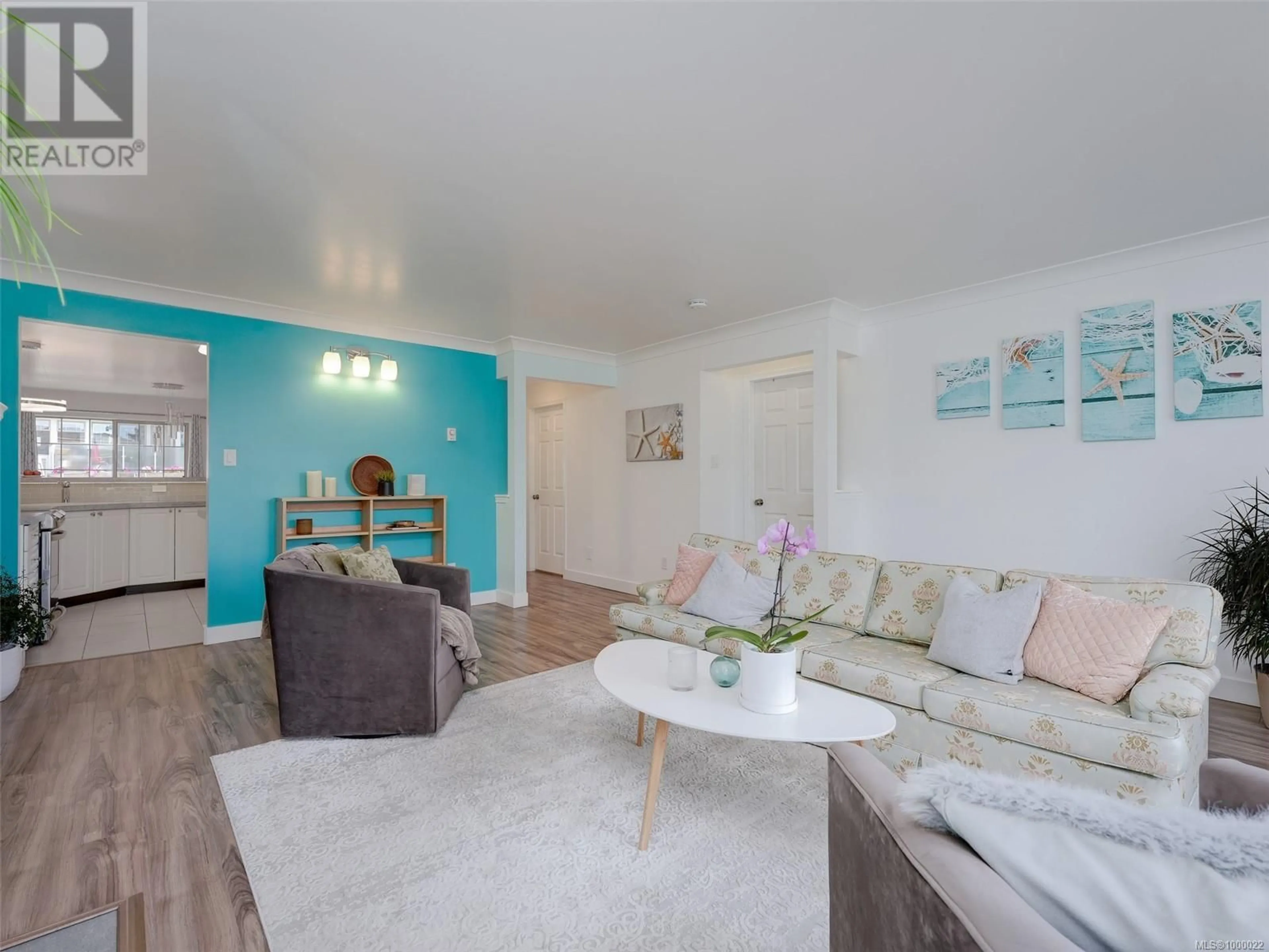 Living room with furniture, unknown for 23 - 850 PARKLANDS DRIVE, Esquimalt British Columbia V9A7L9