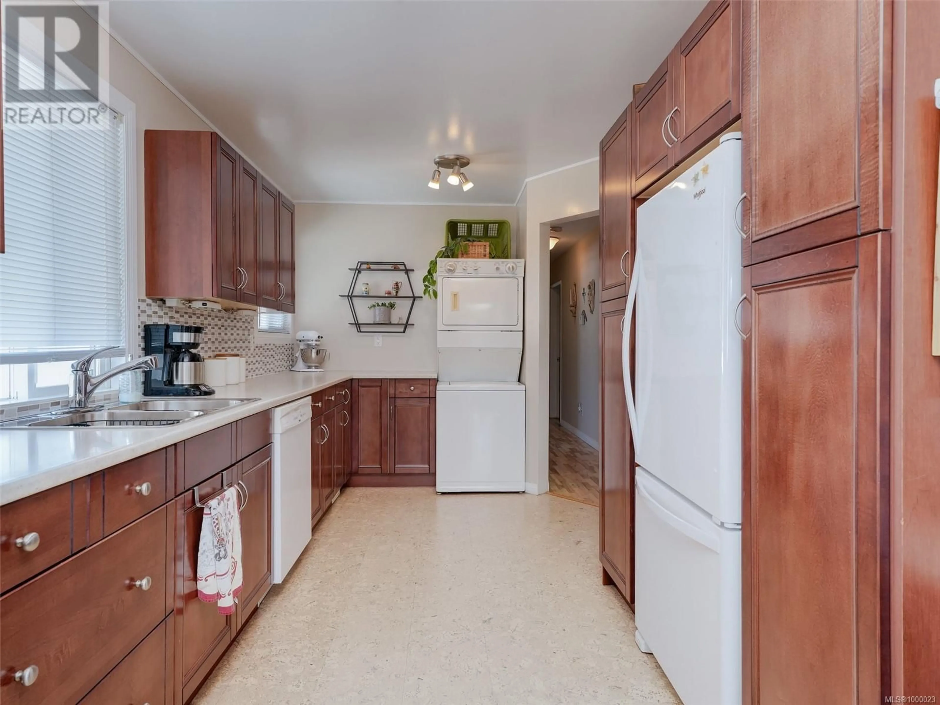 Unknown for 716 FRONT STREET, Victoria British Columbia V9A3Y4