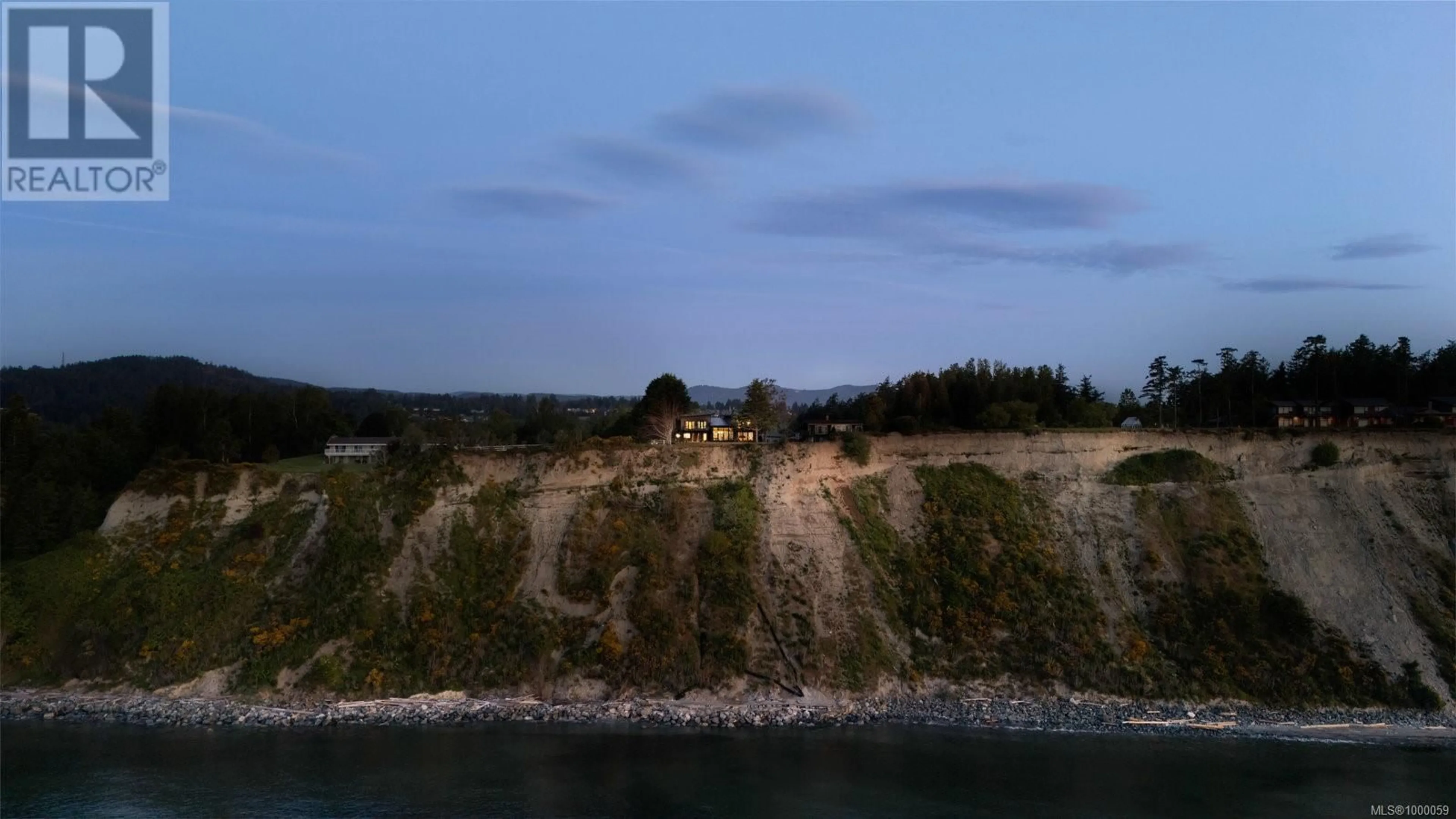 Blurry image for 3300 LIVESAY ROAD, Central Saanich British Columbia V8M1W7