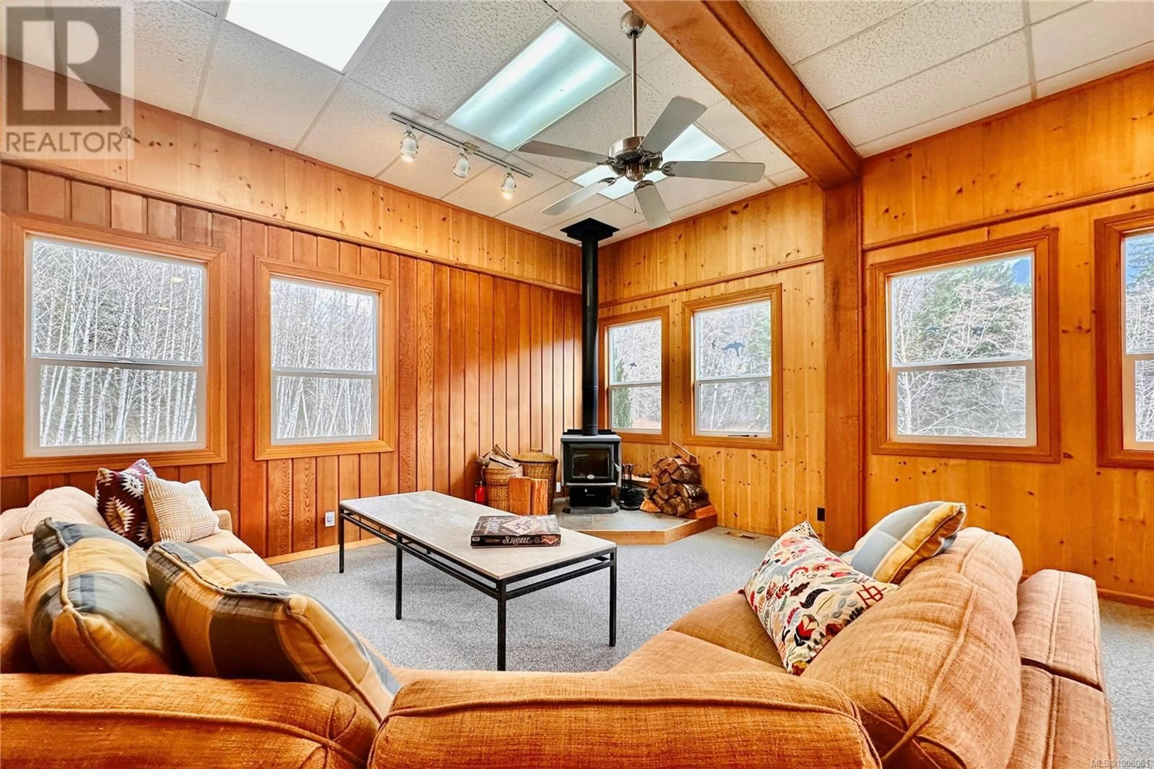 Living room with furniture, unknown for 1165 SALMON RIVER MAIN LINE, Sayward British Columbia V0P1R0