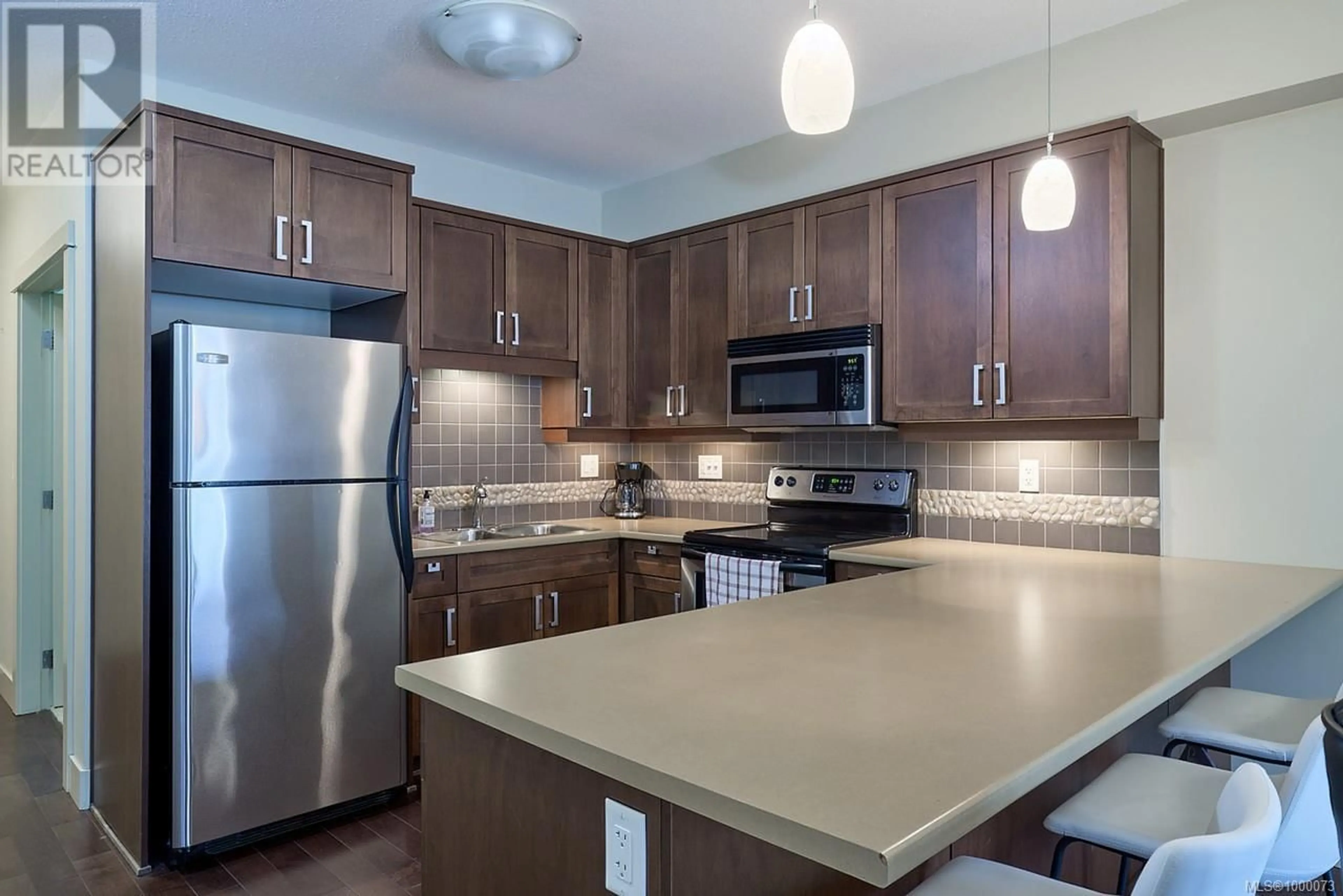 Standard kitchen, unknown for 314 - 6310 MCROBB AVENUE, Nanaimo British Columbia V9V1W8