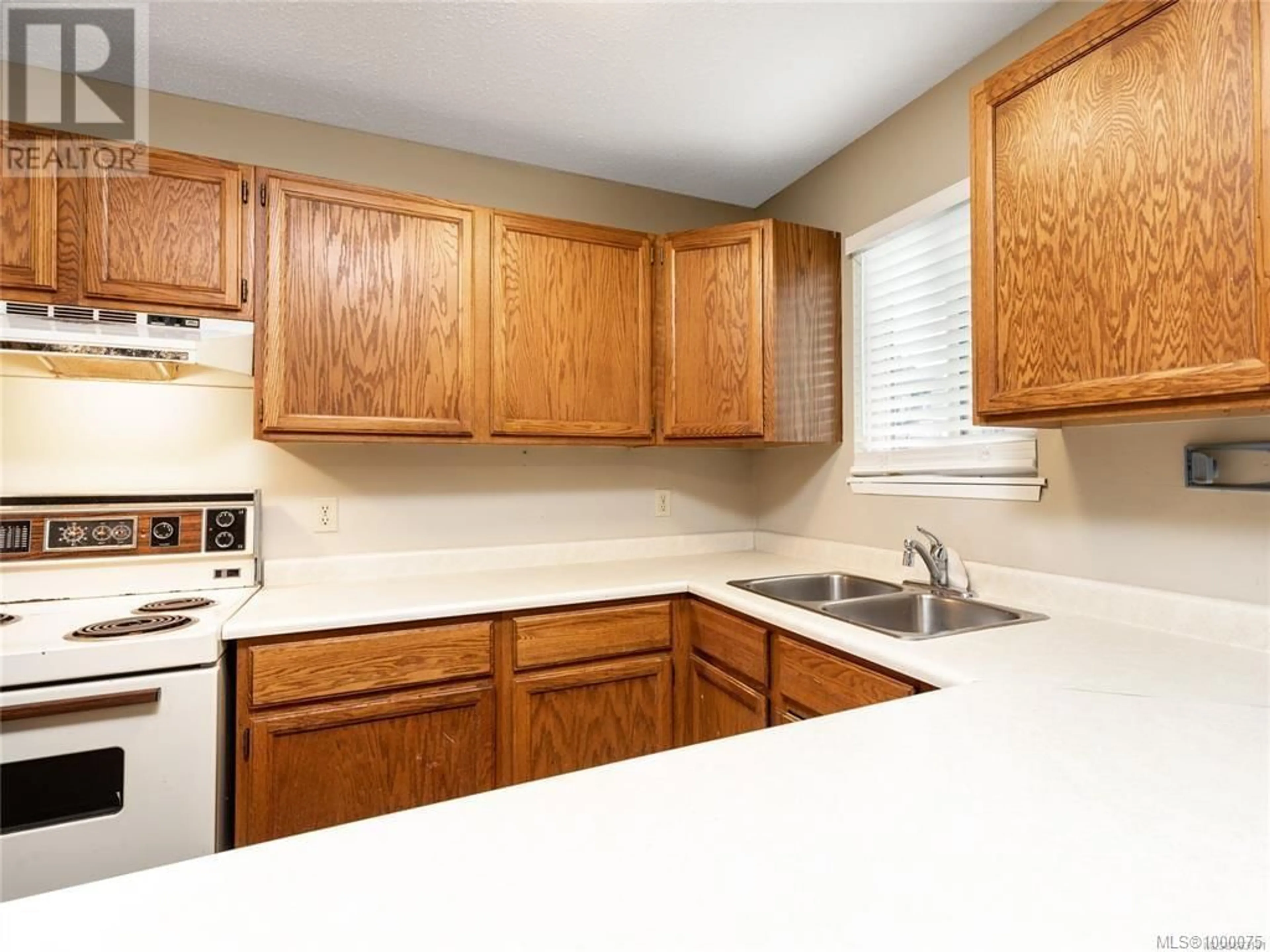 Standard kitchen, unknown for 3752 ARGYLE WAY, Port Alberni British Columbia V9Y8A6