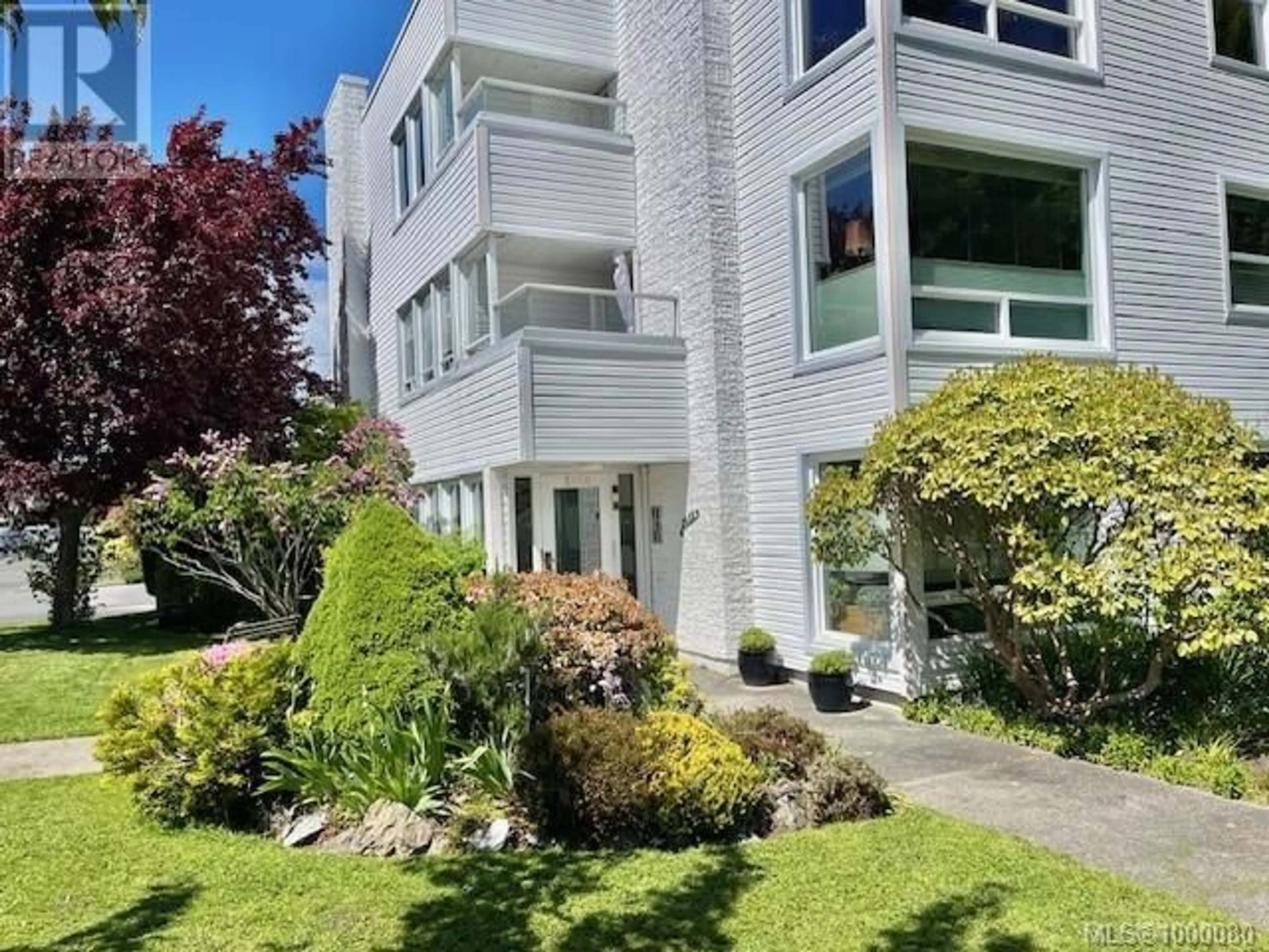 Unknown for 101 - 2660 CURRIE ROAD, Oak Bay British Columbia V8S3C1