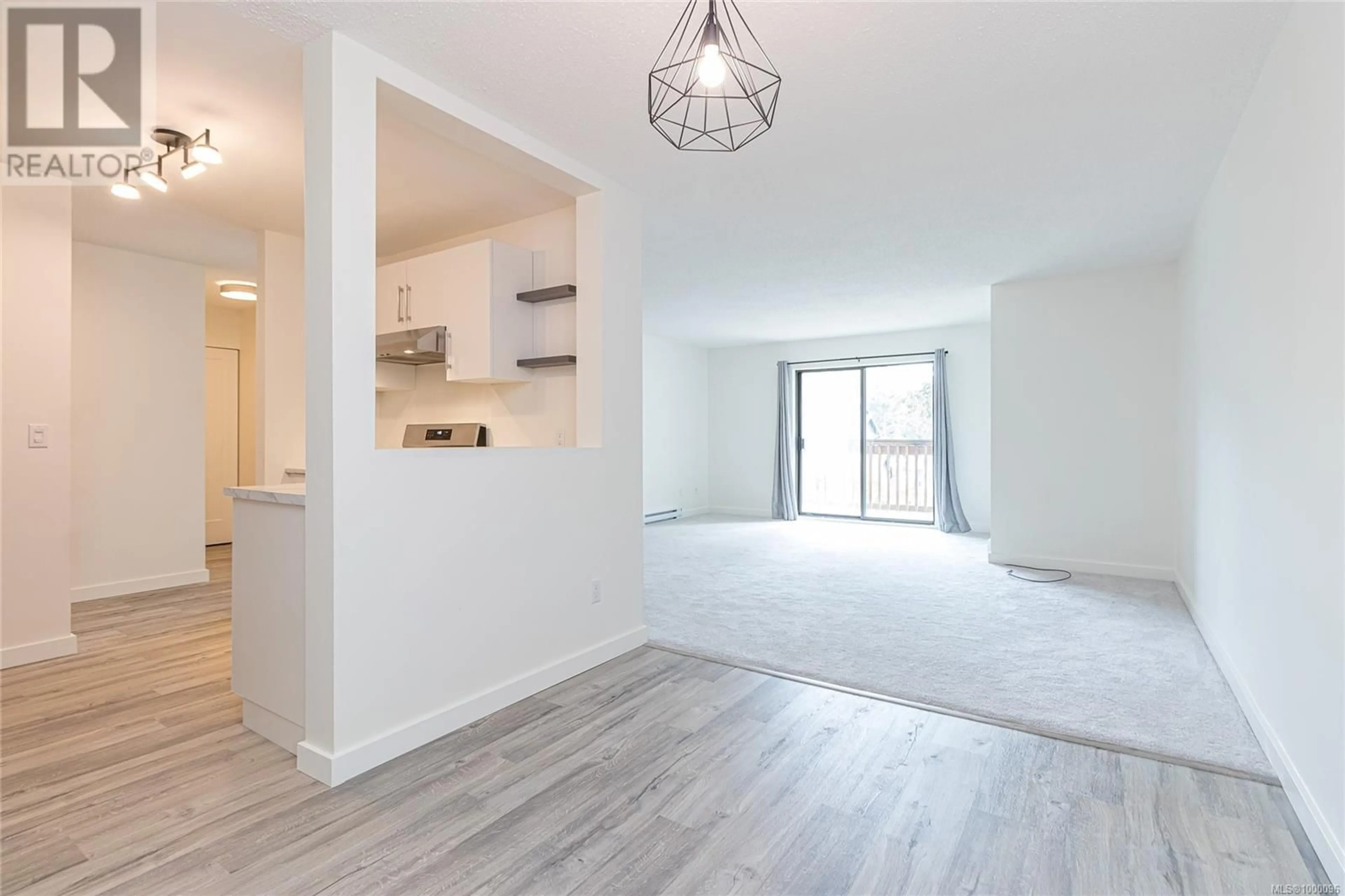 A pic of a room for 310 - 4724 UPLANDS DRIVE, Nanaimo British Columbia V9T4S8