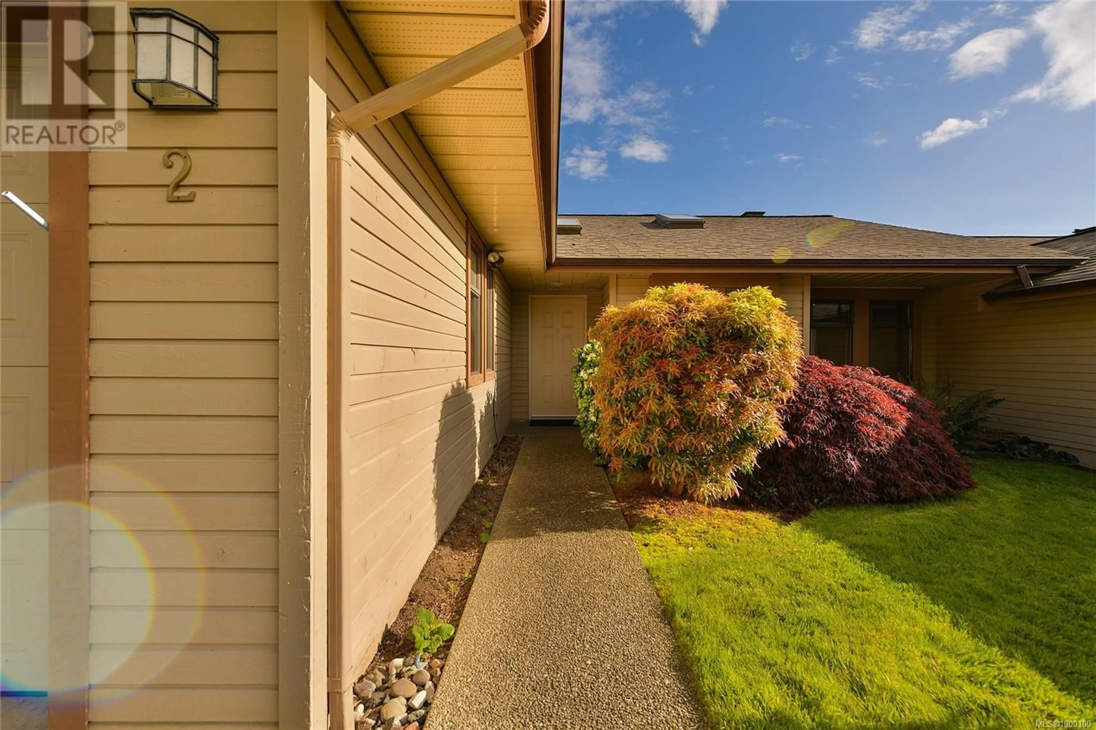 Unknown for 2 - 1144 VERDIER AVENUE, Central Saanich British Columbia V8M1K2