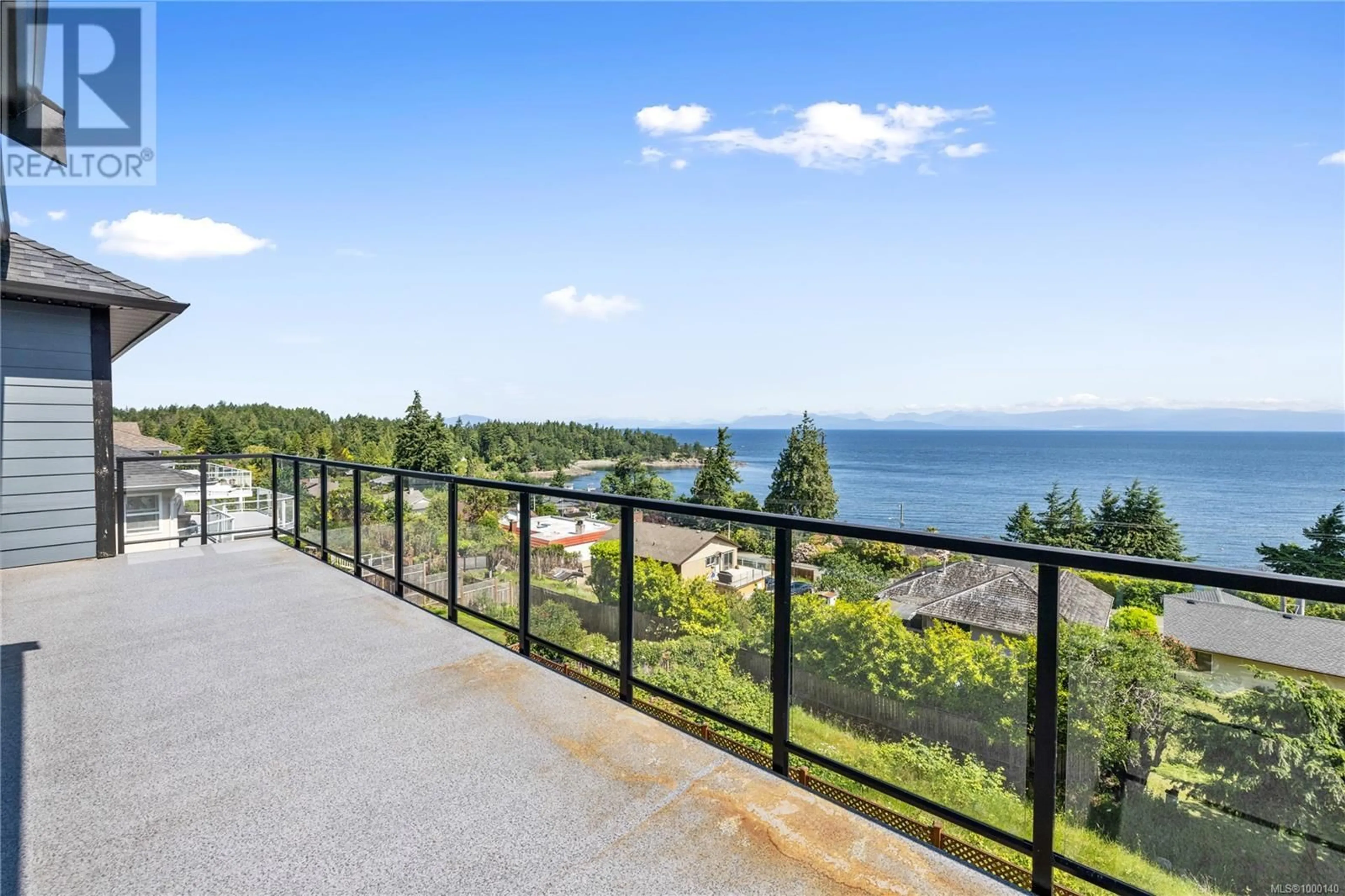 Patio, water/lake/river/ocean view for 3890 GULFVIEW DRIVE, Nanaimo British Columbia V9T6E2