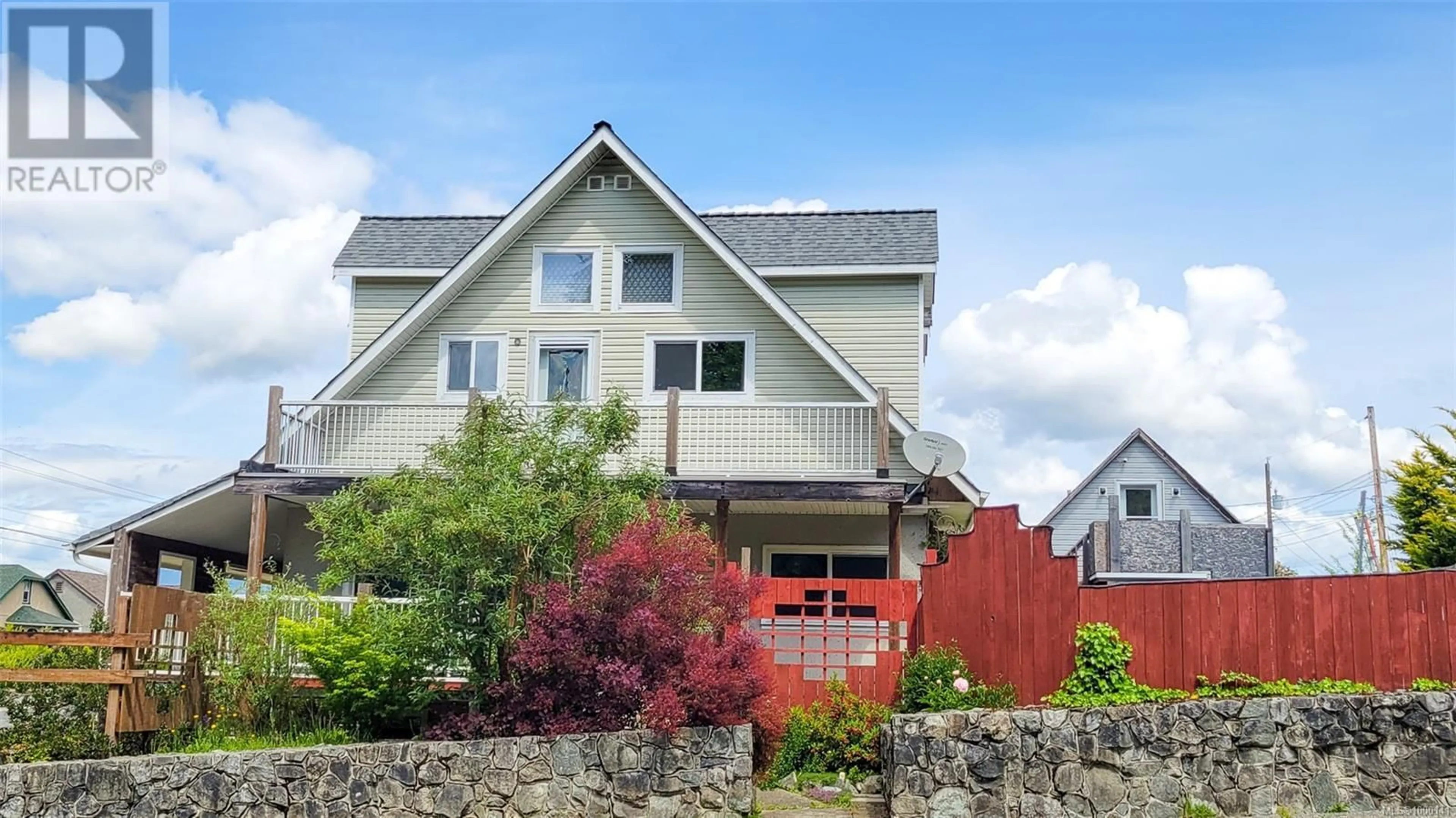 Home with vinyl exterior material, unknown for 4289 NORTH PARK DRIVE, Port Alberni British Columbia V9Y3J2