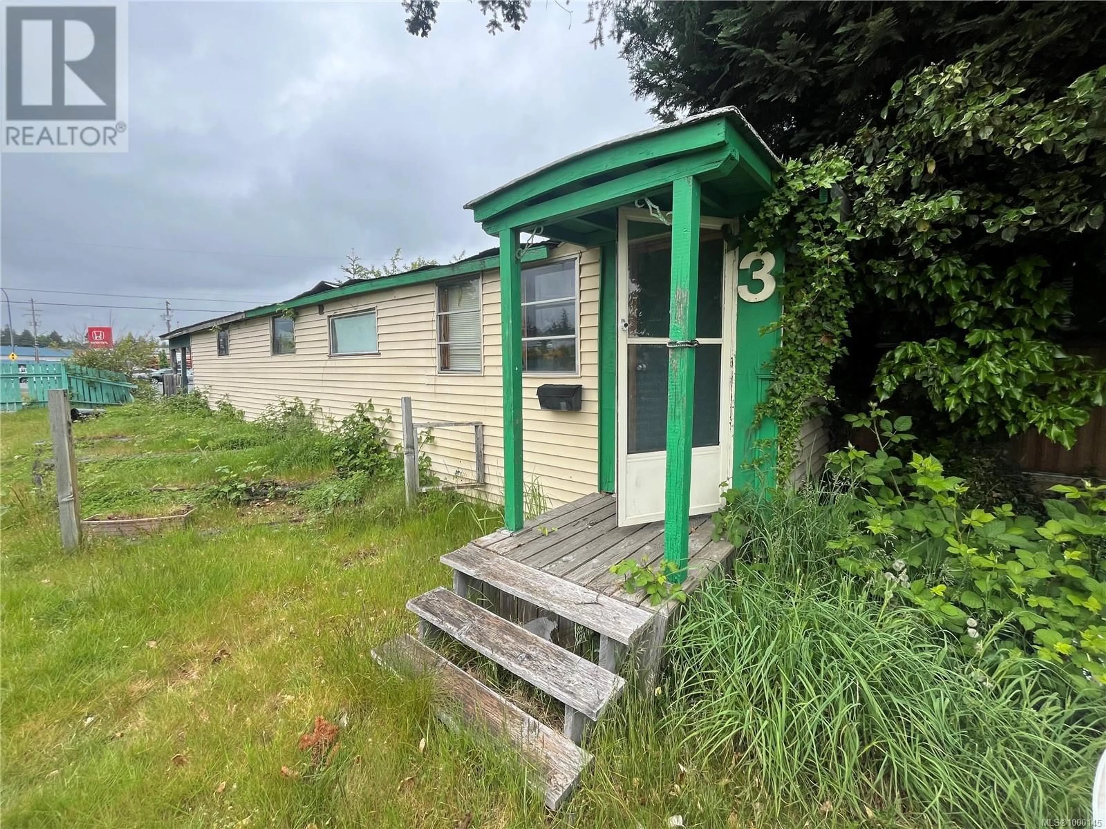 Shed for 3 - 2705 ISLAND HIGHWAY NORTH, Campbell River British Columbia V9W2H4