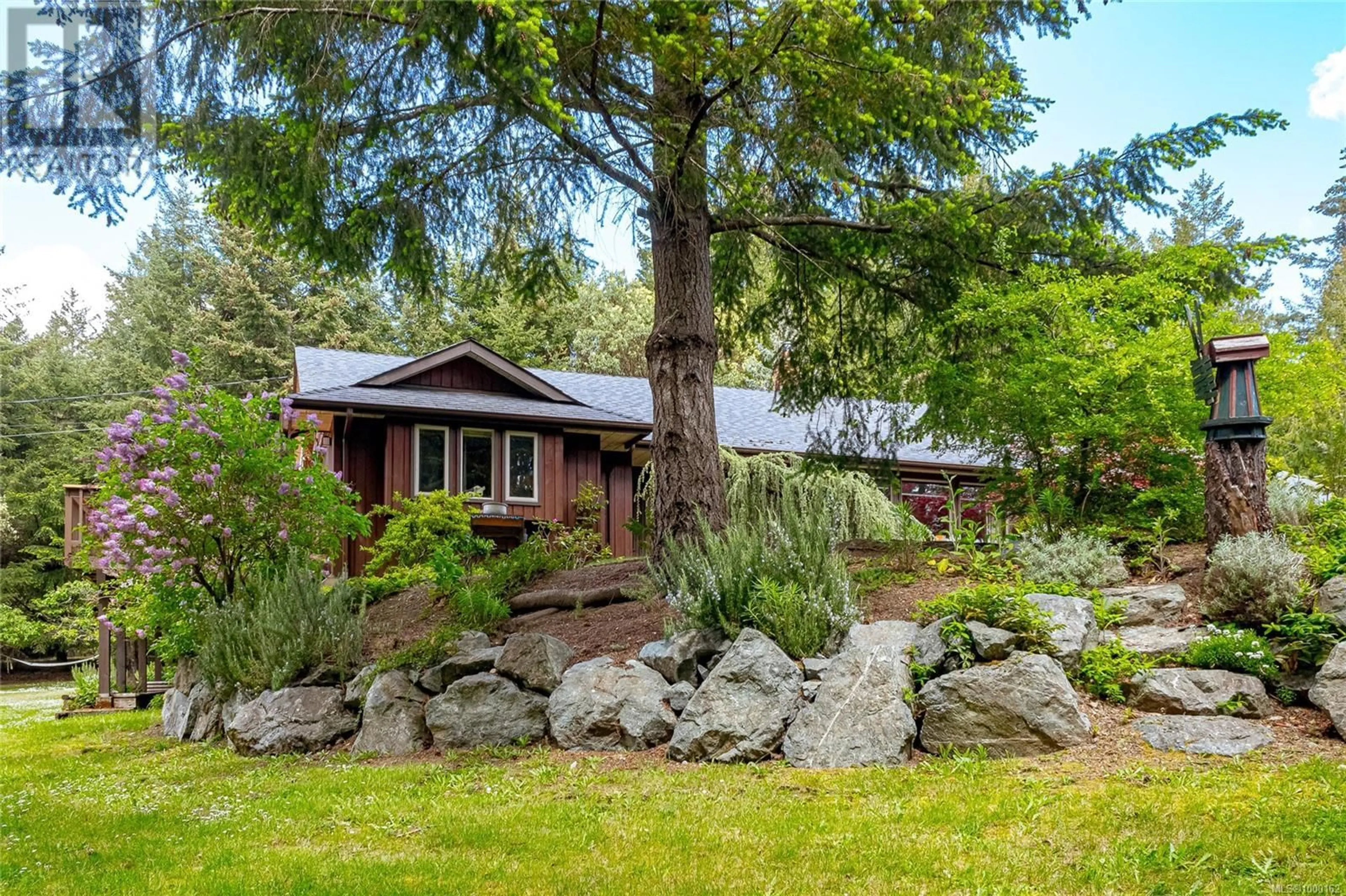 Unknown for 685 MEREDITH ROAD, Mill Bay British Columbia V8H1E6