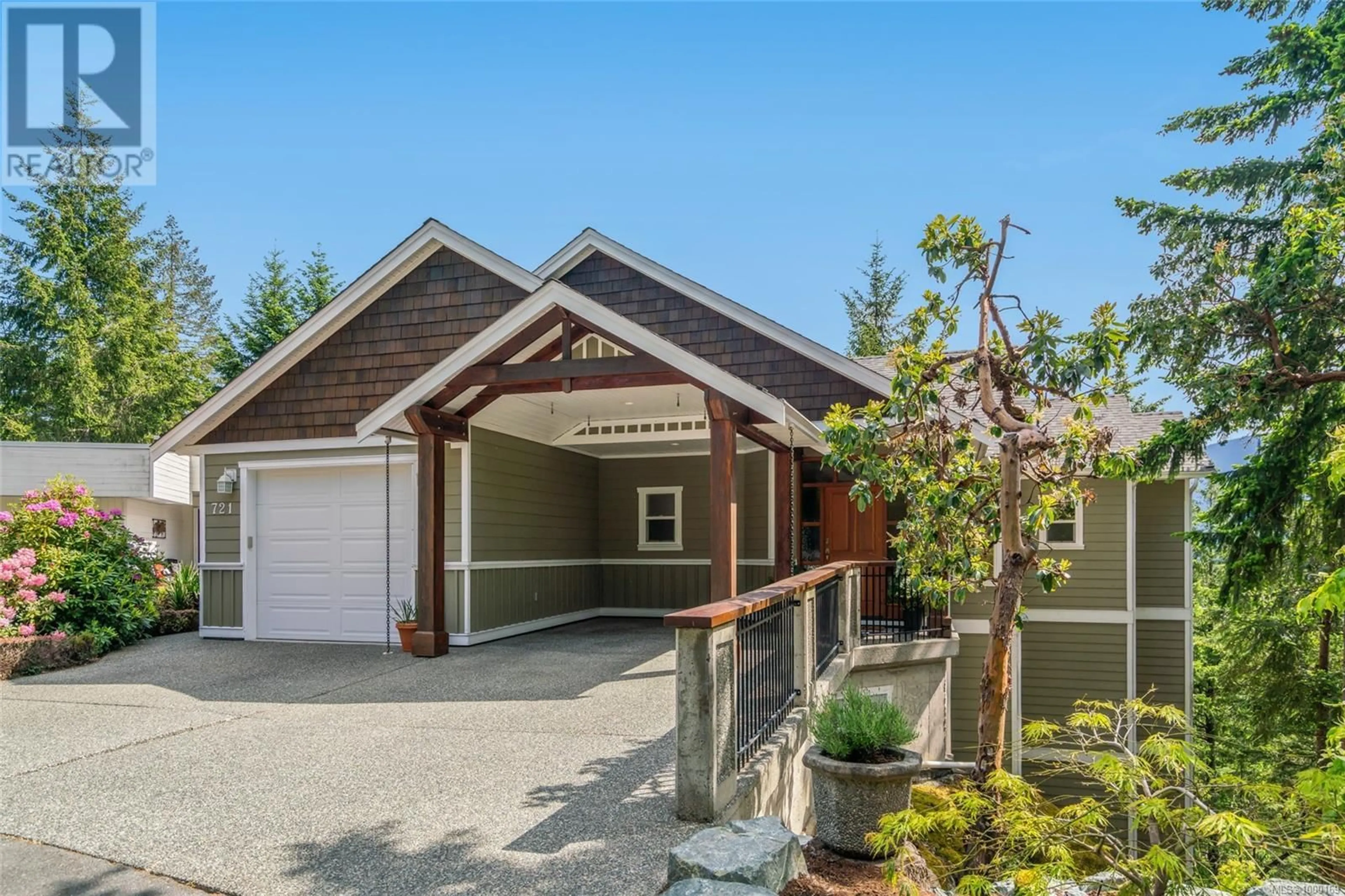 Home with vinyl exterior material, street for 721 QUAIL PLACE, Nanaimo British Columbia V9T5R2