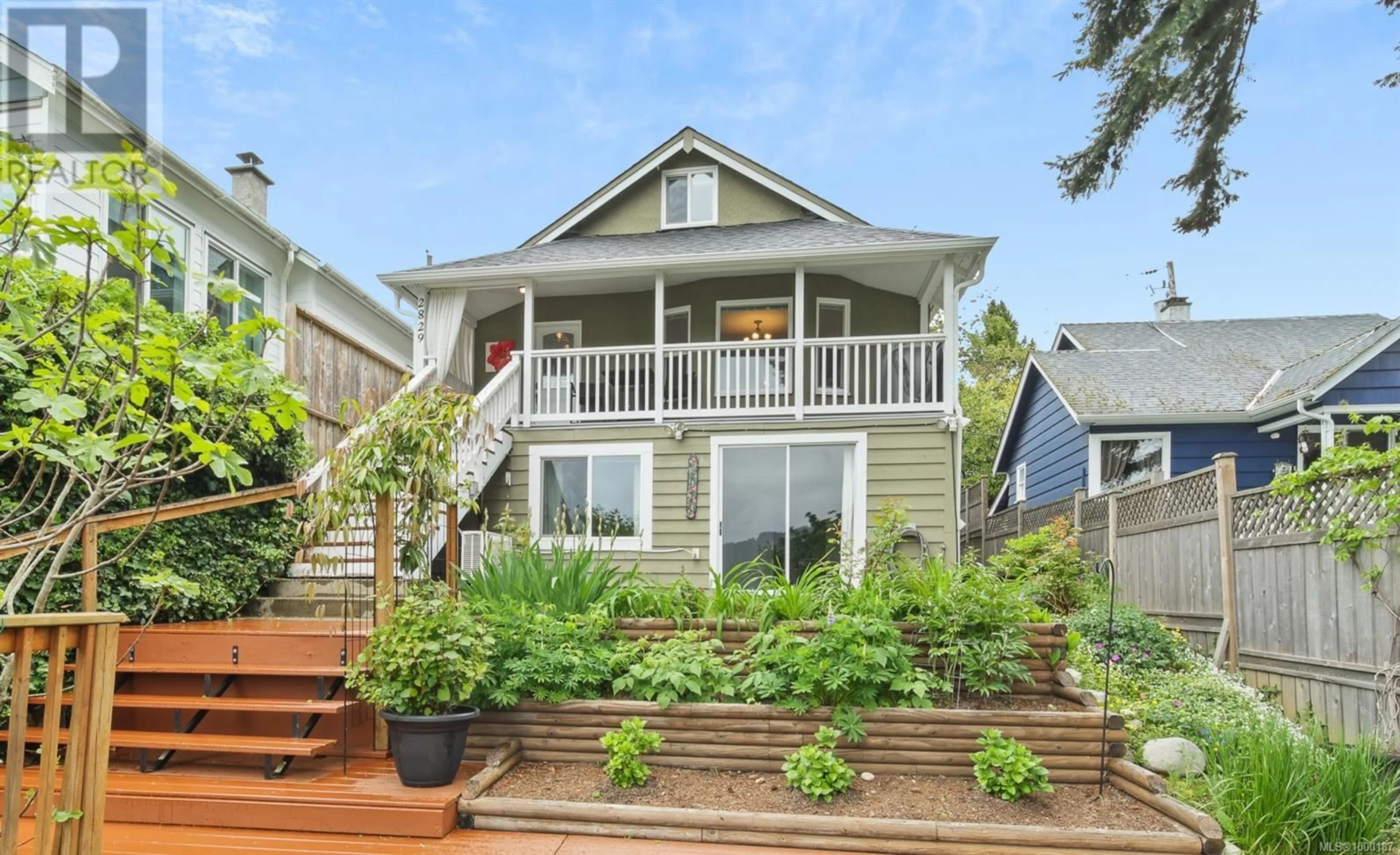Home with vinyl exterior material, street for 2829 1ST AVENUE, Port Alberni British Columbia V9Y1Y5