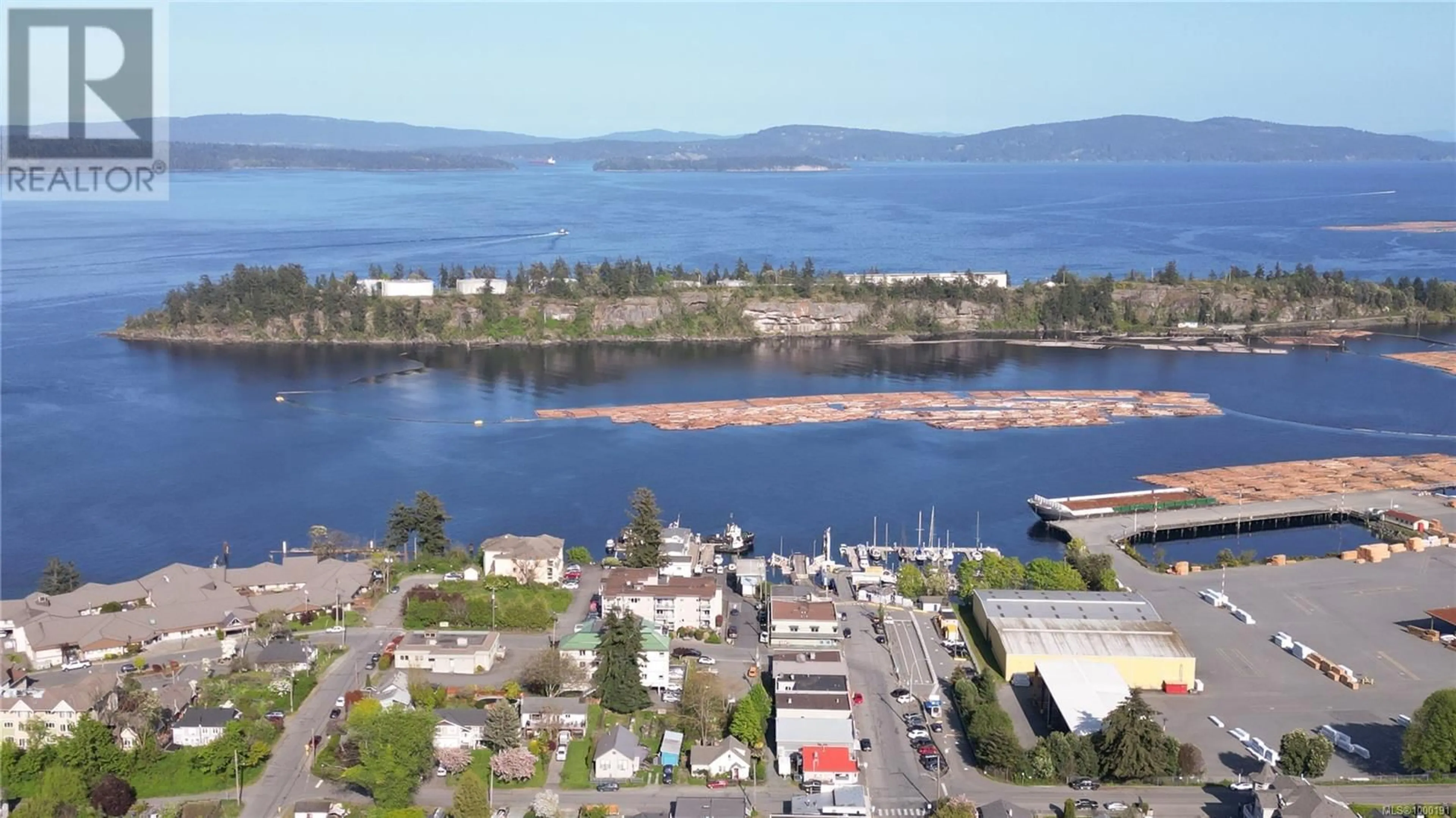 A pic from outside/outdoor area/front of a property/back of a property/a pic from drone, water/lake/river/ocean view for 201A - 2951 OAK STREET, Chemainus British Columbia V0R1K0