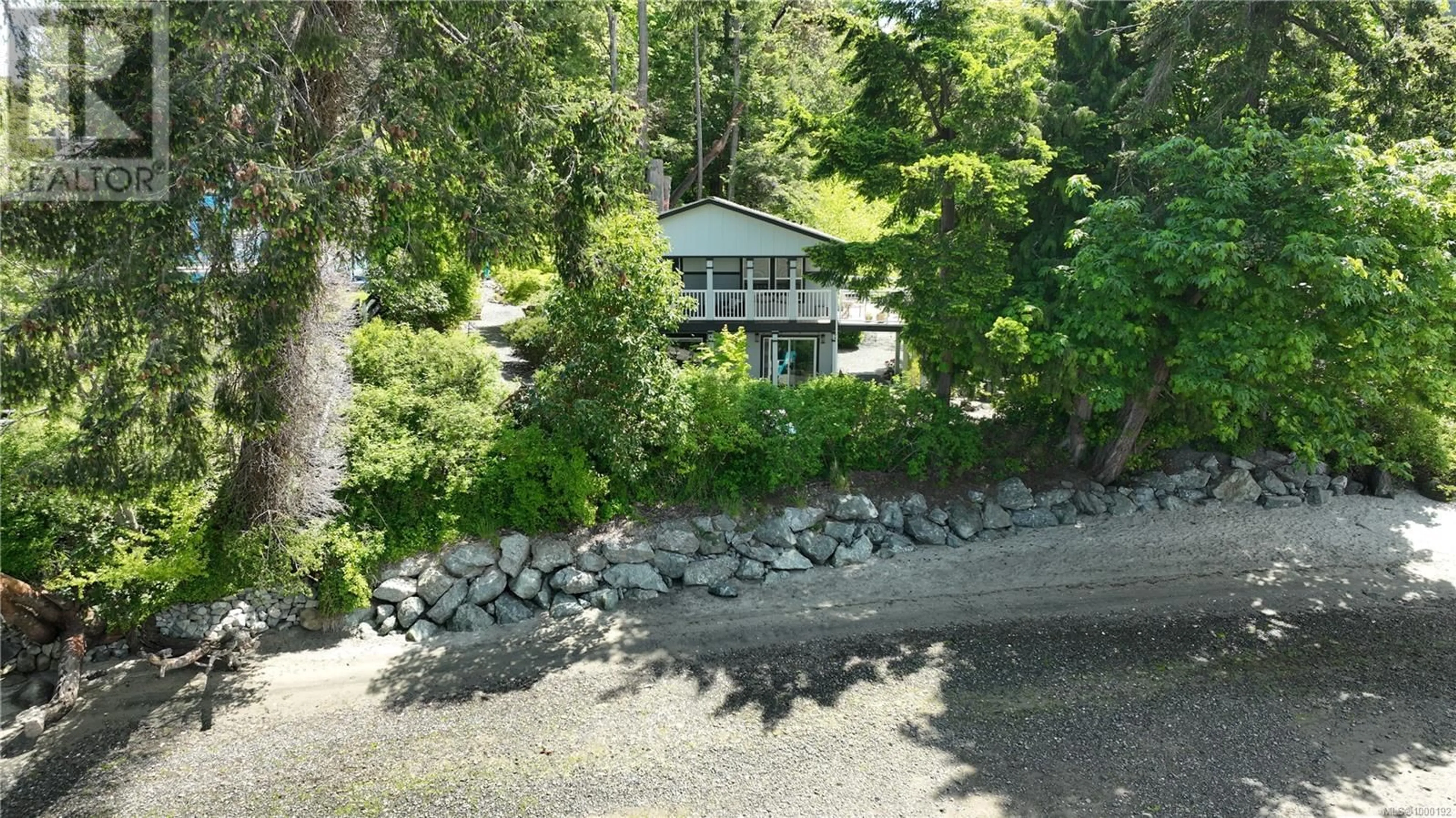 A pic from outside/outdoor area/front of a property/back of a property/a pic from drone, water/lake/river/ocean view for 8041 DYKE ROAD, Crofton British Columbia V0R1R0