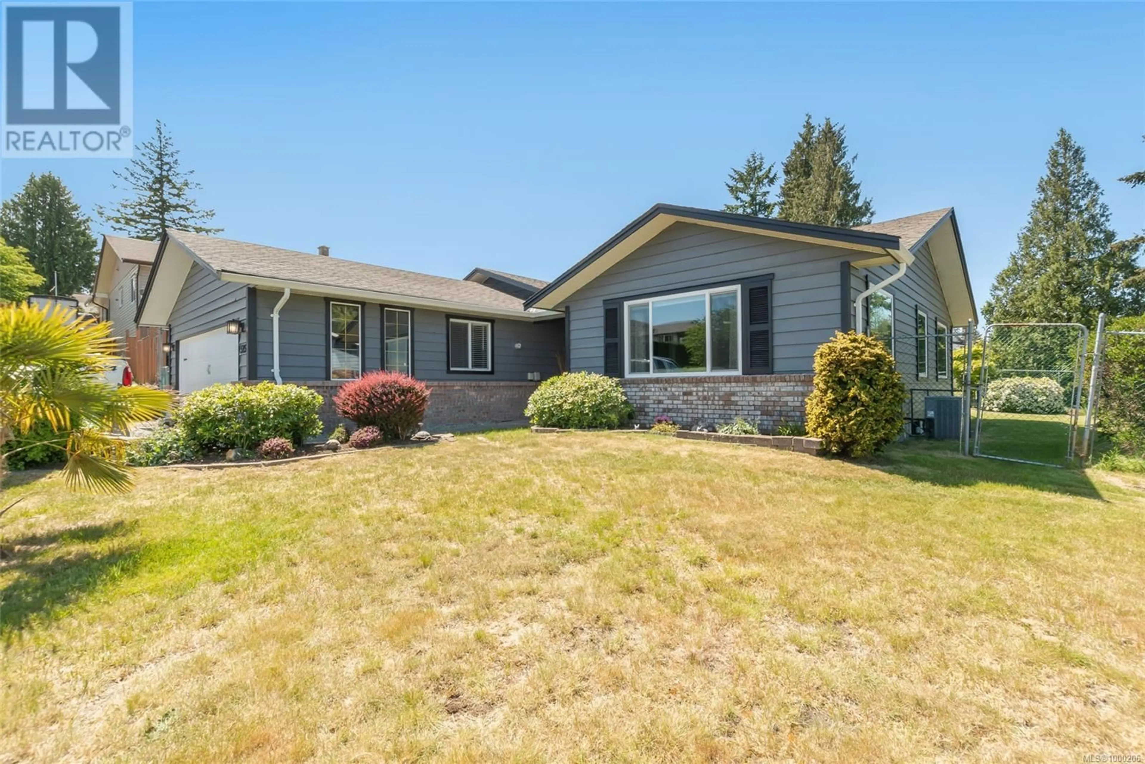 Home with vinyl exterior material, street for 5951 SCHOONER WAY, Nanaimo British Columbia V9V1E8