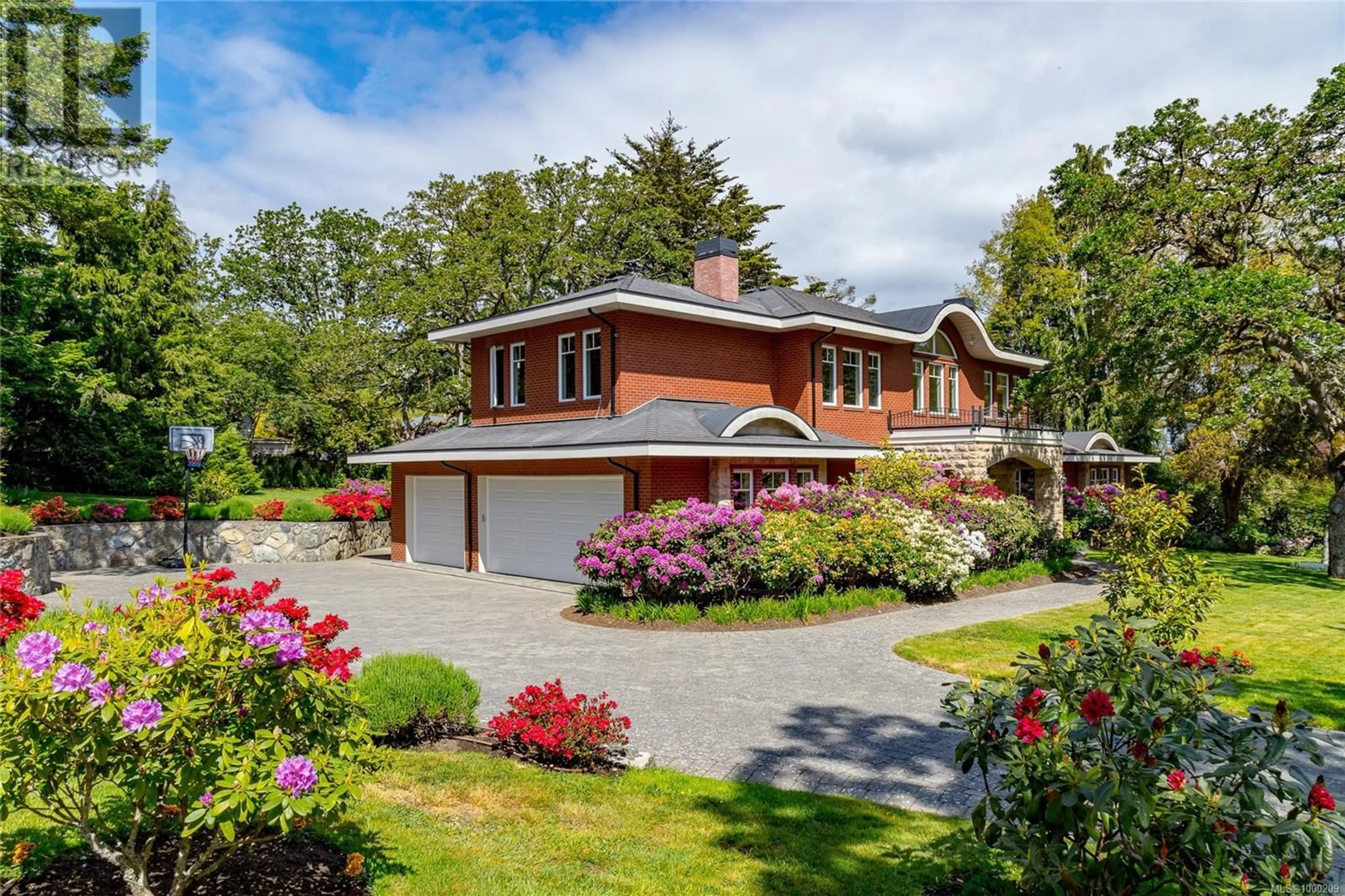 Home with brick exterior material, street for 3280 RIPON ROAD, Oak Bay British Columbia V8R6G7
