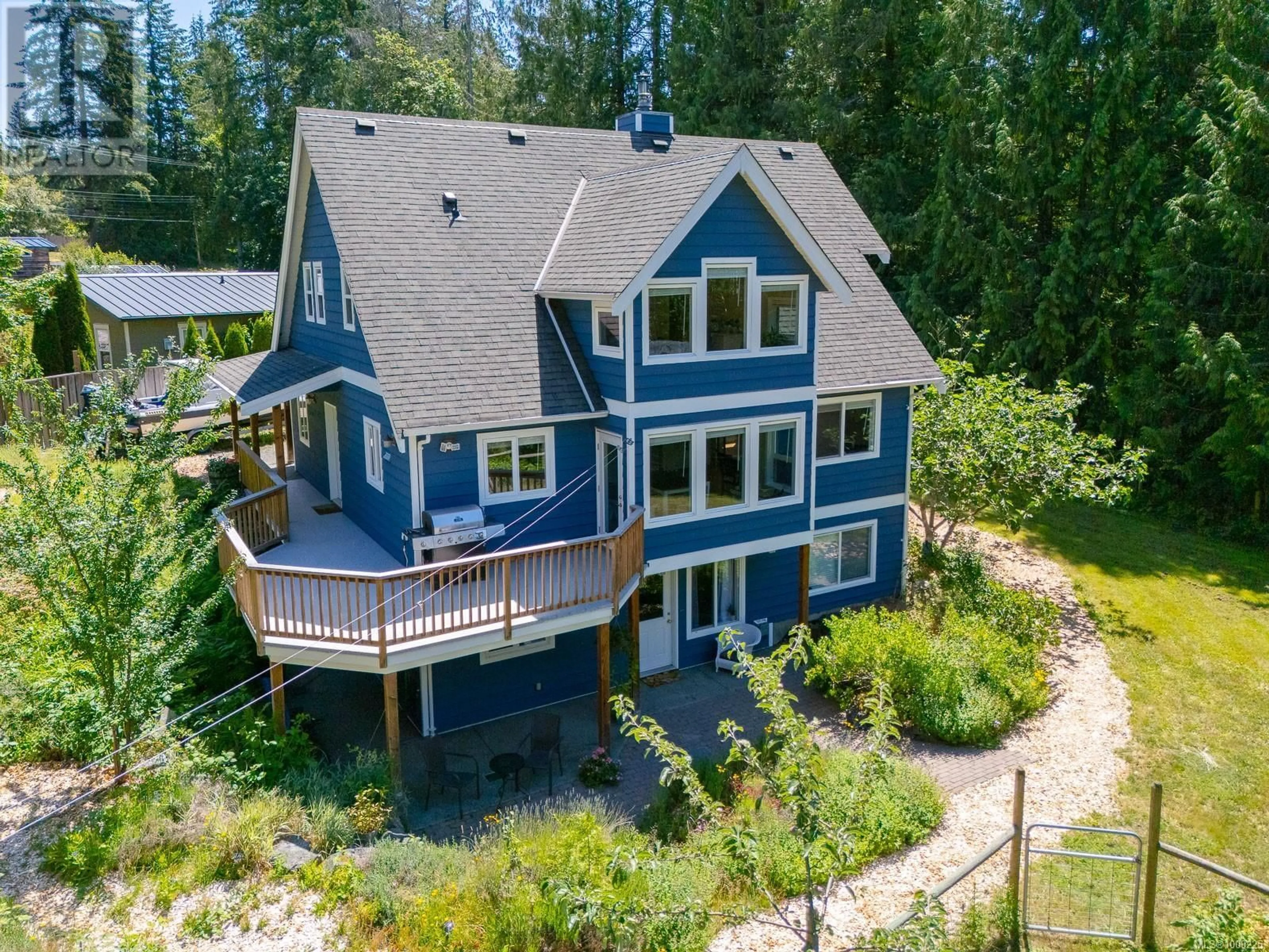 A pic from outside/outdoor area/front of a property/back of a property/a pic from drone, water/lake/river/ocean view for 3460 COBBLE HILL ROAD EAST, Cobble Hill British Columbia V0R1L5