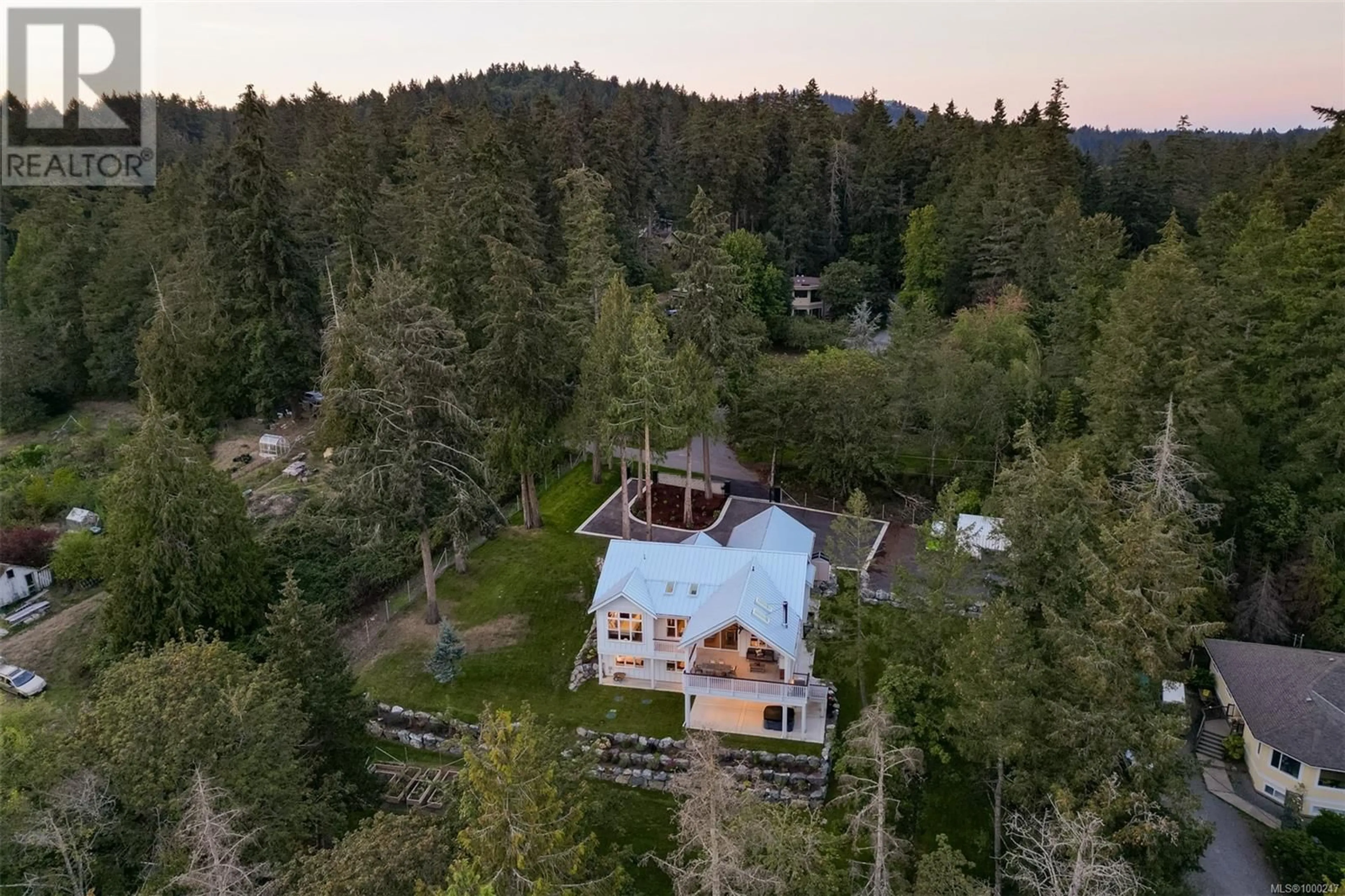 A pic from outside/outdoor area/front of a property/back of a property/a pic from drone, forest/trees view for 471 GREEN MOUNTAIN ROAD, Saanich British Columbia V9E2B4