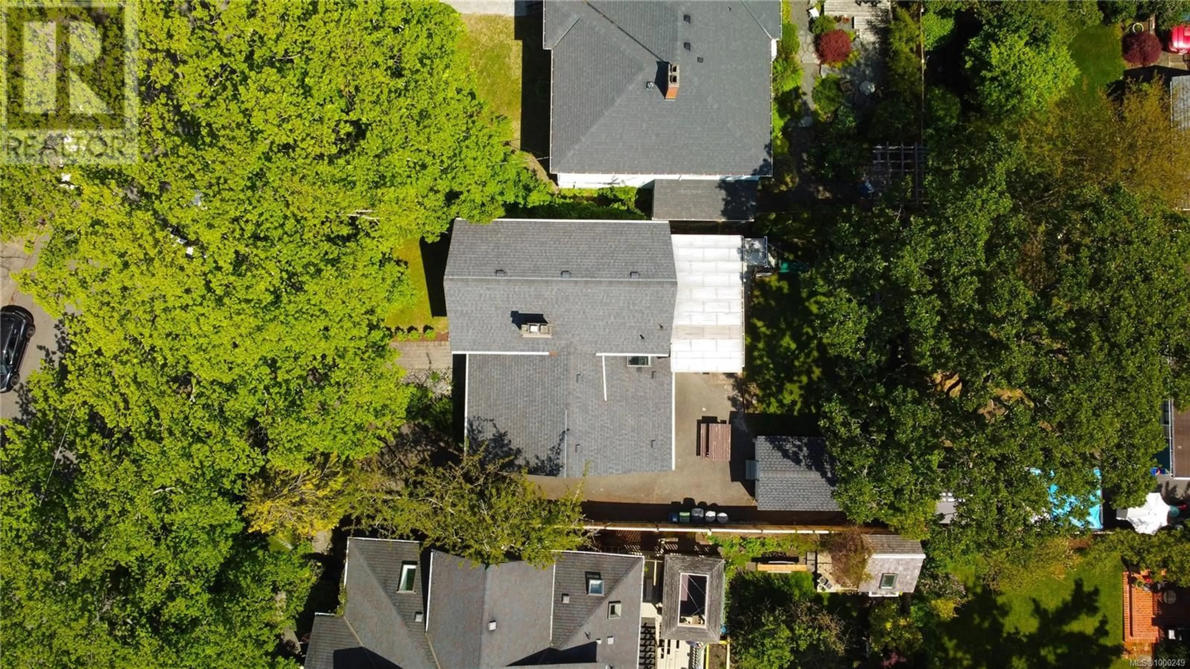 A pic from outside/outdoor area/front of a property/back of a property/a pic from drone, street for 2657 CEDAR HILL ROAD, Victoria British Columbia V8T3H1