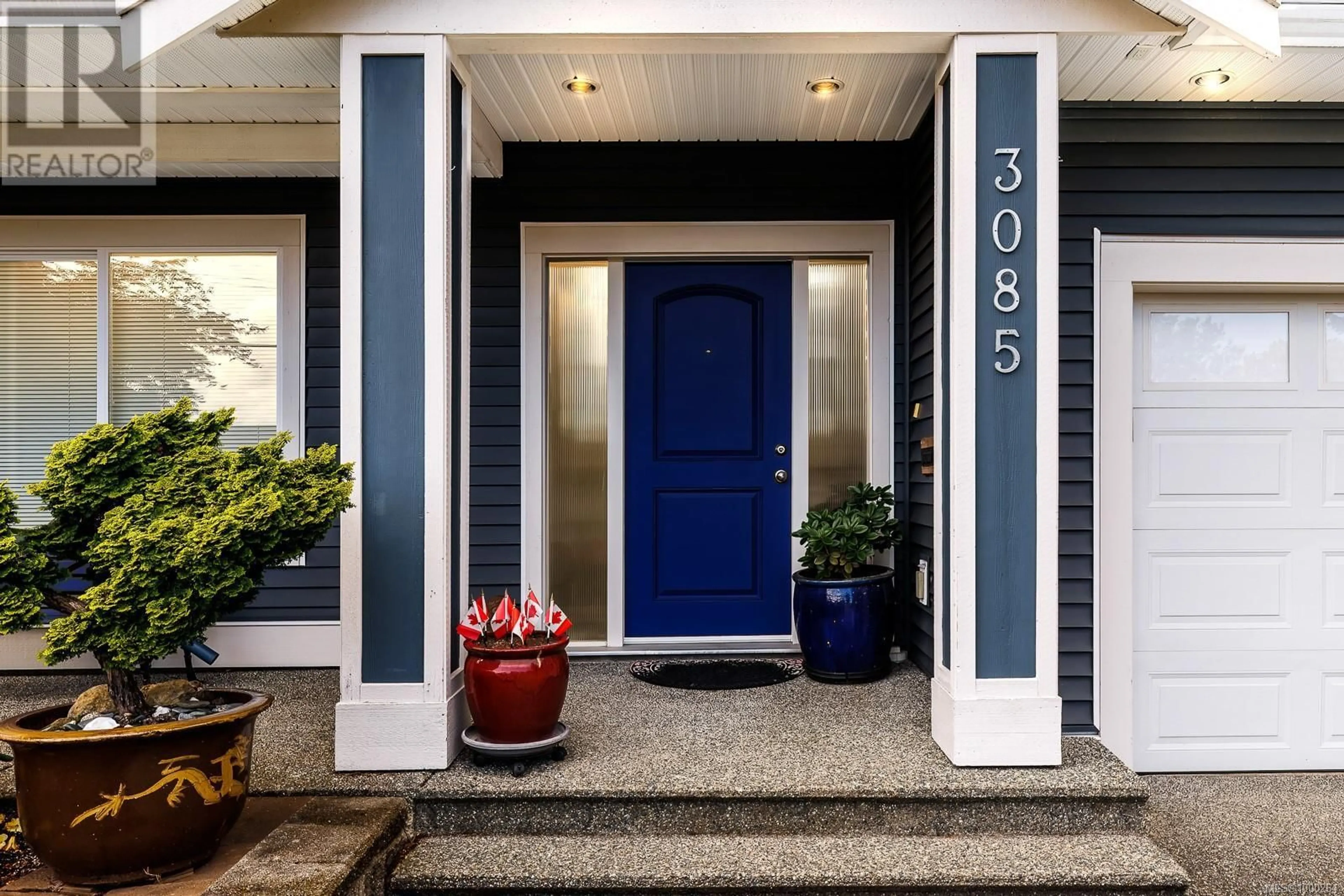Indoor entryway for 3085 NEYLAND ROAD, Nanaimo British Columbia V9T2X5