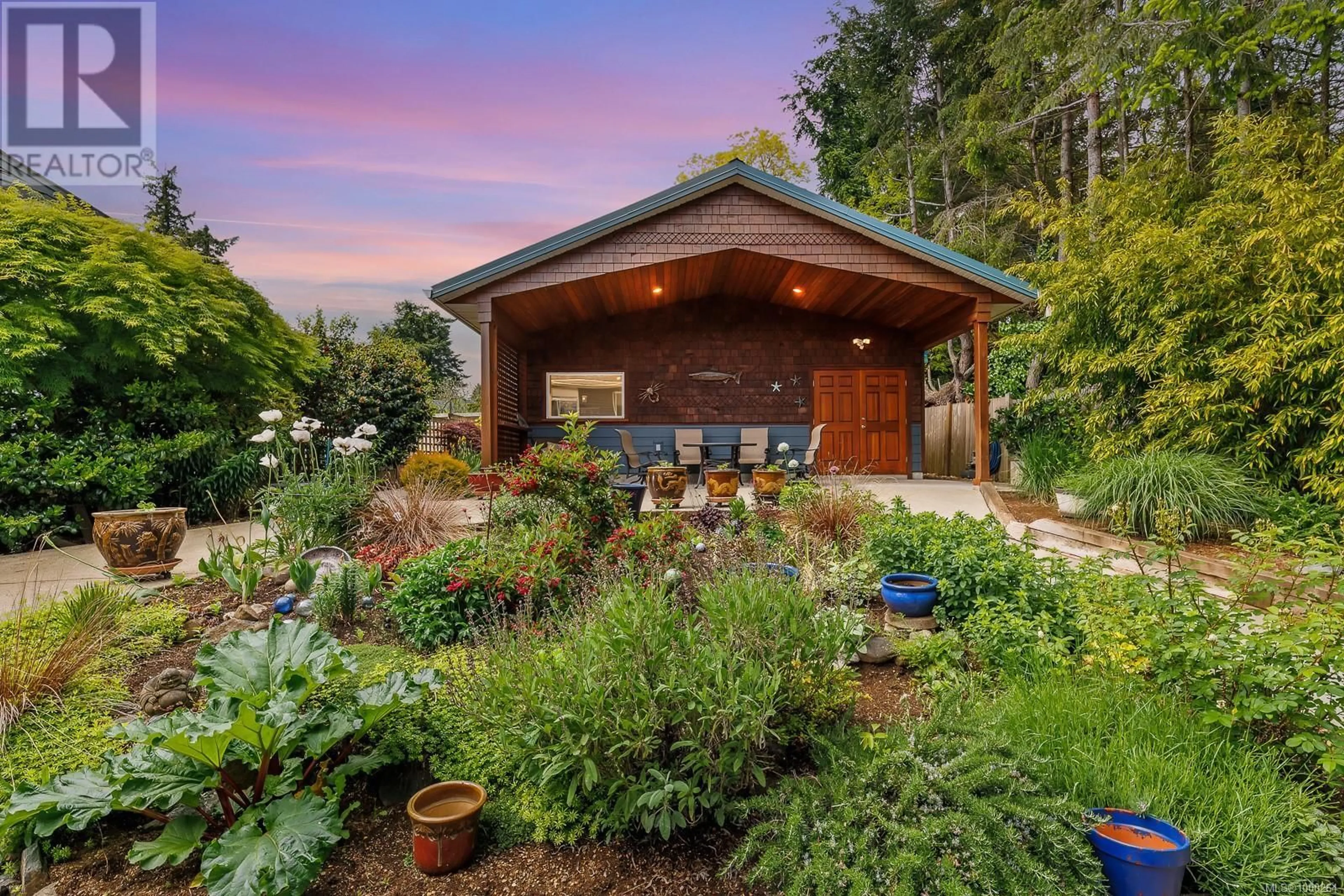 Patio, unknown for 3085 NEYLAND ROAD, Nanaimo British Columbia V9T2X5