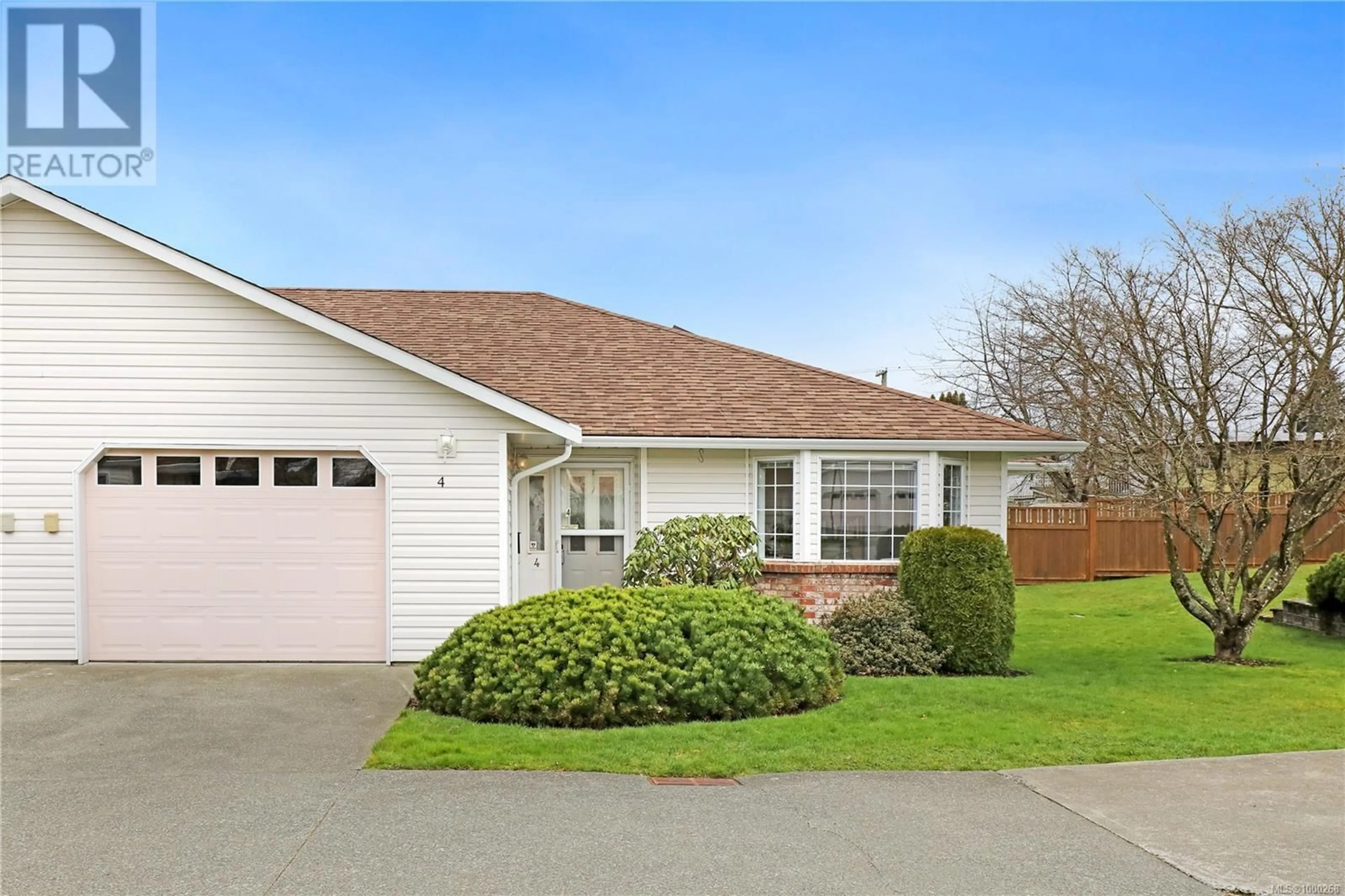 Home with vinyl exterior material, street for 4 - 1351 TUNNER DRIVE, Courtenay British Columbia V9N8V6