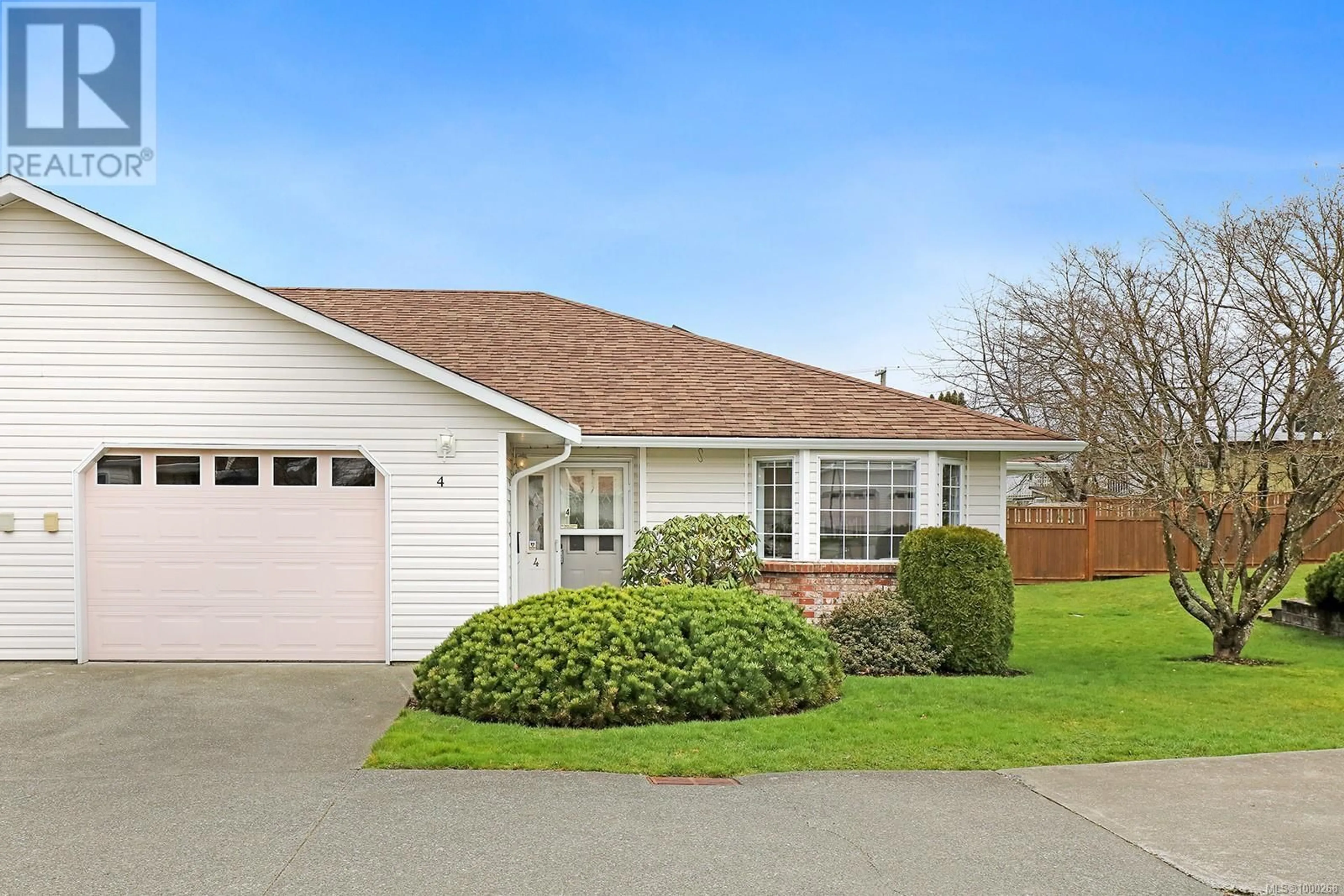 Home with vinyl exterior material, street for 4 - 1351 TUNNER DRIVE, Courtenay British Columbia V9N8V6