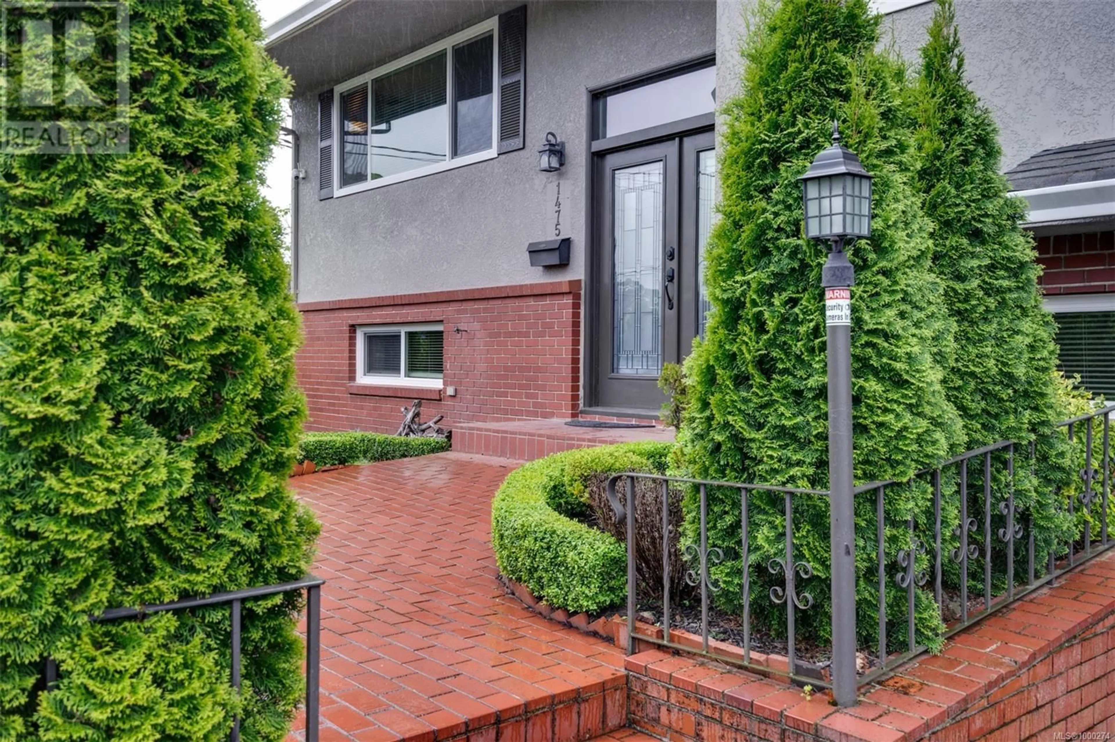 Home with brick exterior material, street for 1475 HAMILTON ROAD, Victoria British Columbia V8R2Y2