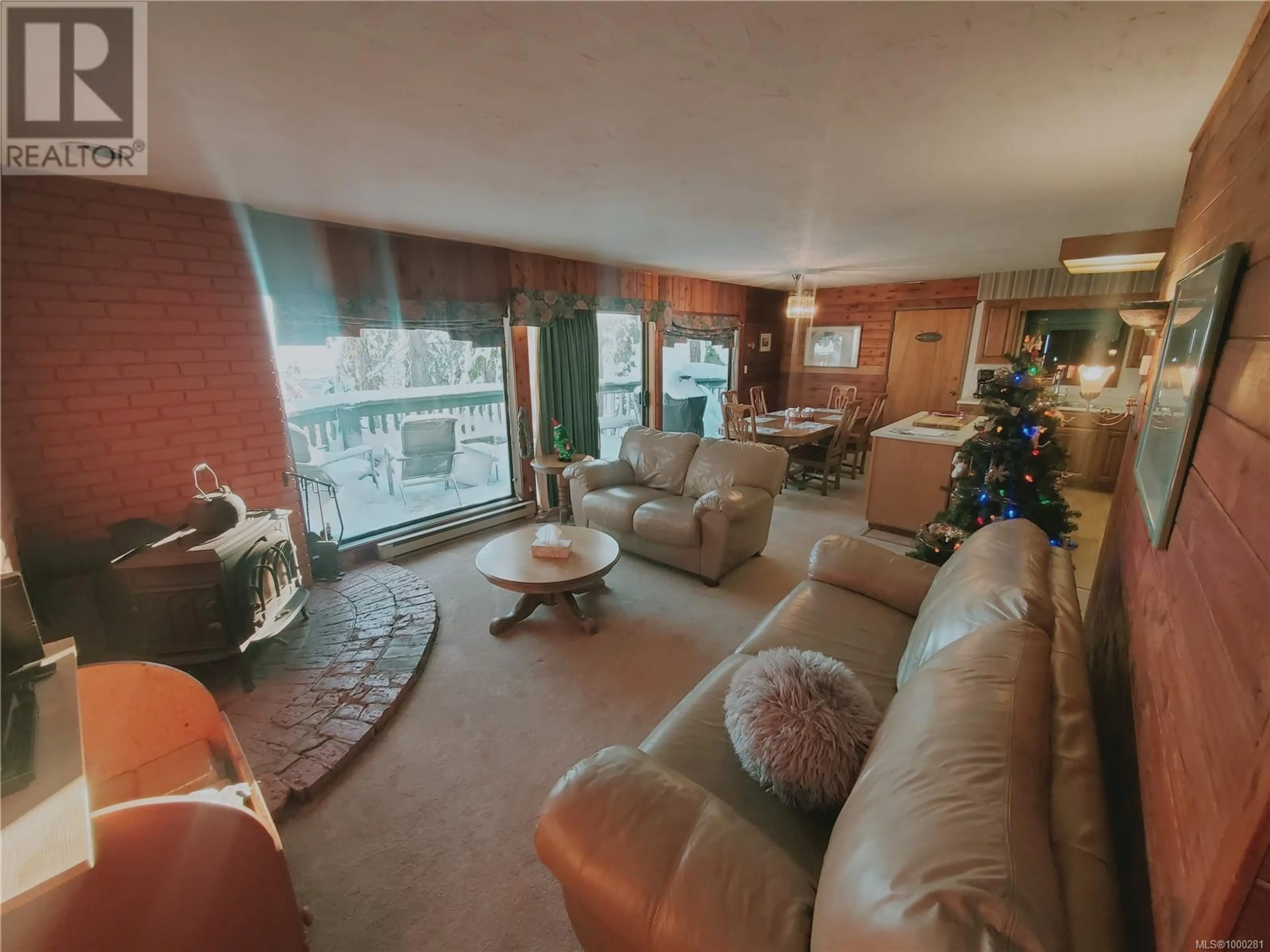 Living room with furniture, unknown for 706 GLACIER VIEW CLOSE, Courtenay British Columbia V9T1L0