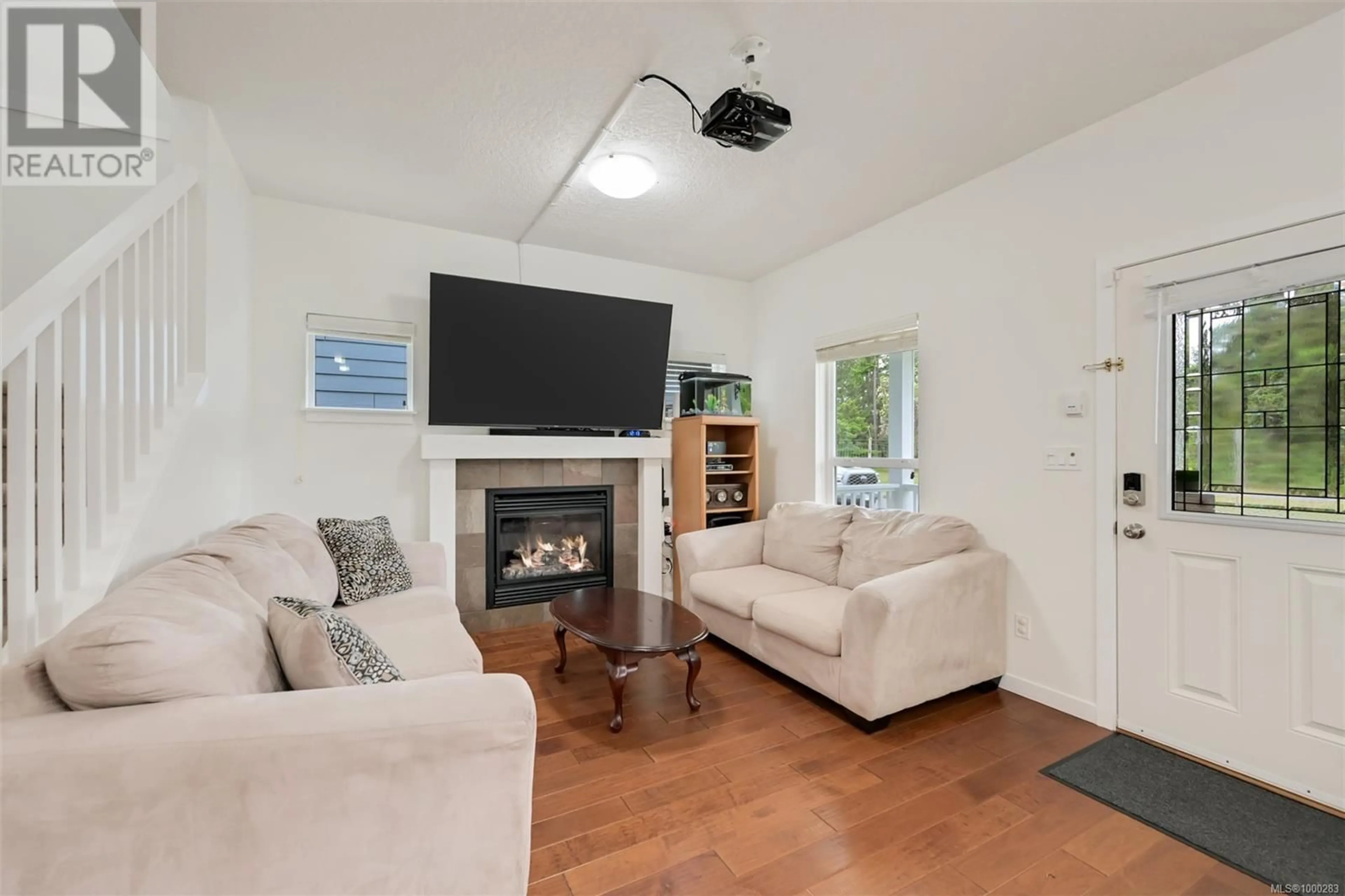 Living room with furniture, unknown for 3369 PIPER ROAD, Langford British Columbia V9C0G9