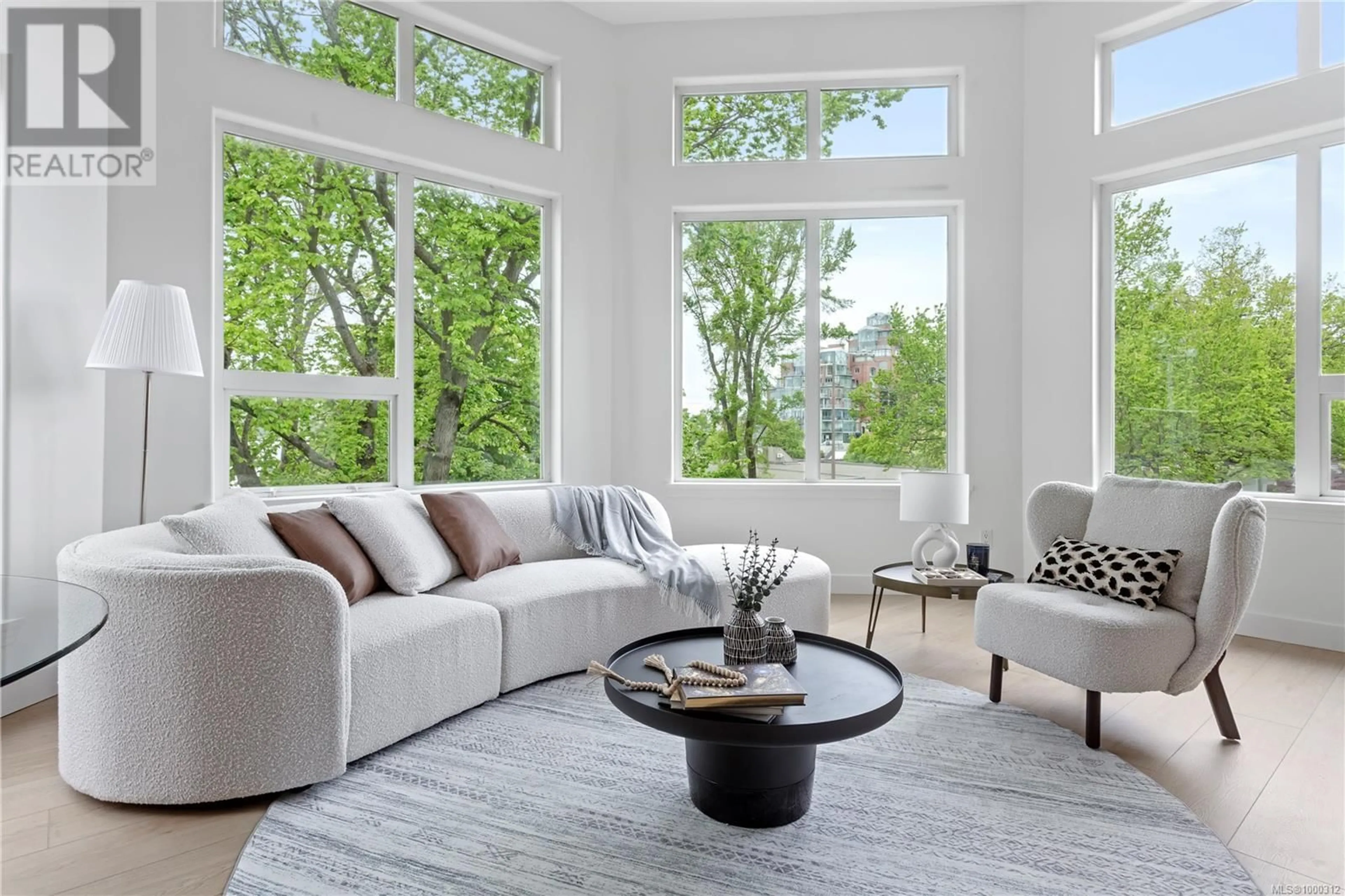 Living room with furniture, unknown for 15 - 60 DALLAS ROAD, Victoria British Columbia V8V1A2