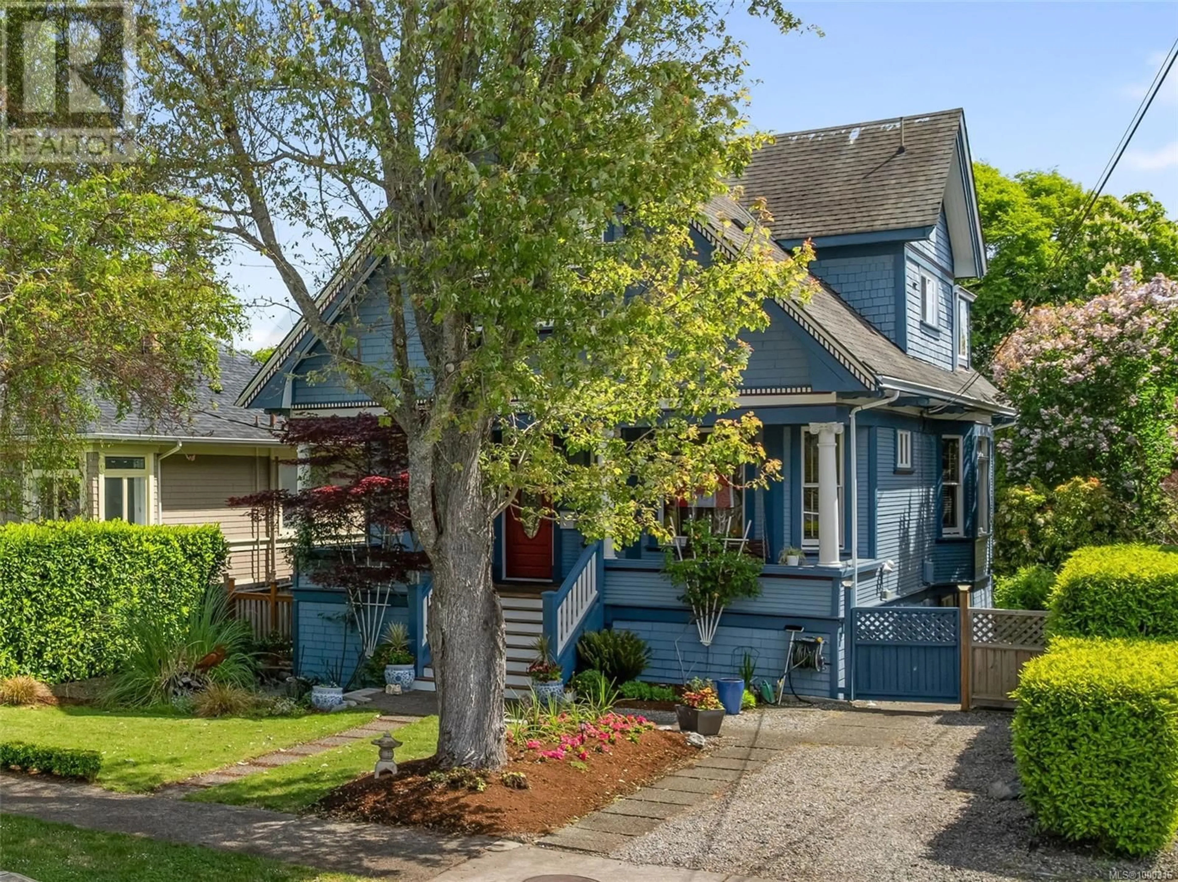 Unknown for 615 HARBINGER AVENUE, Victoria British Columbia V8V4H9