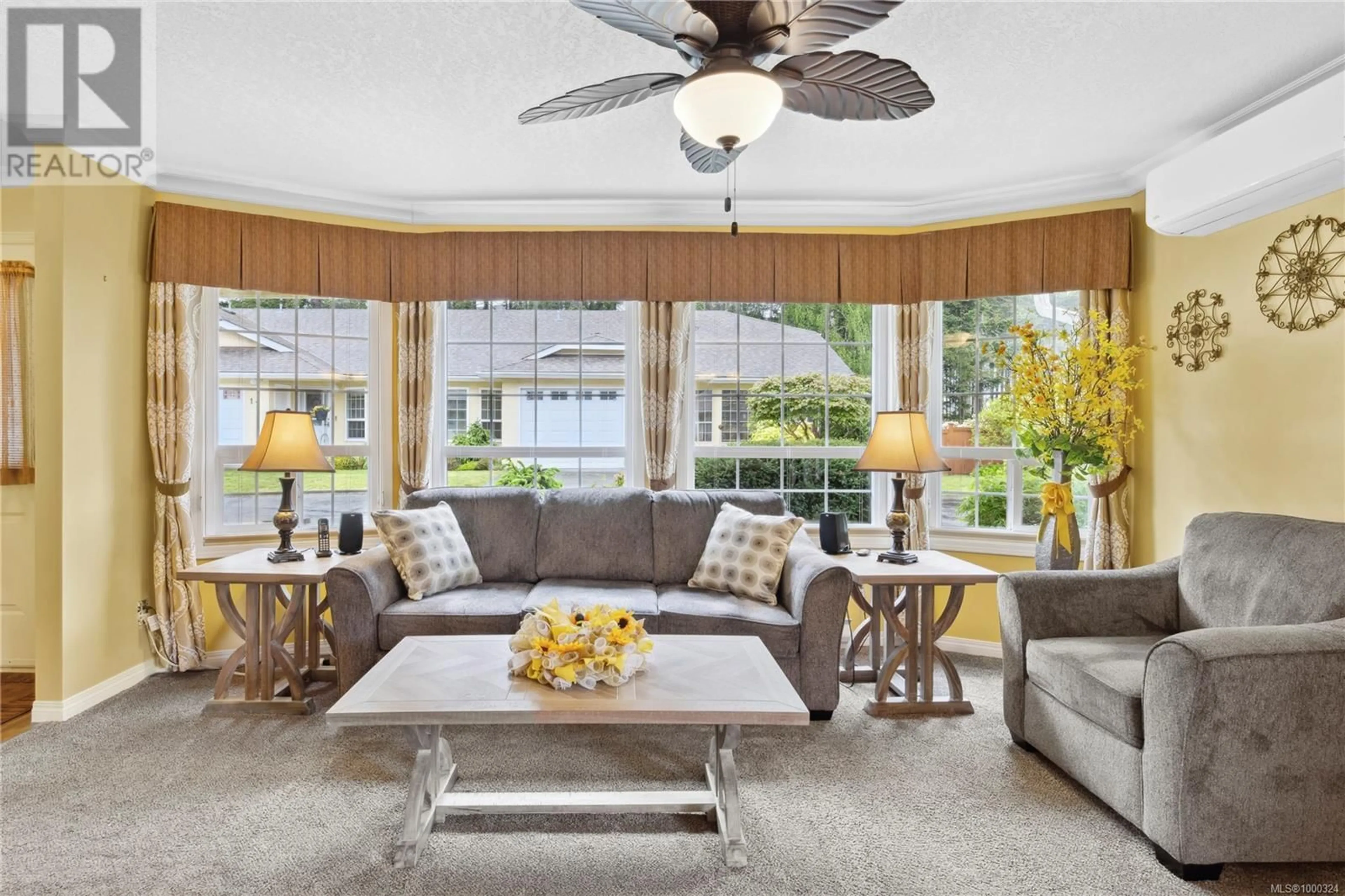 Living room with furniture, unknown for 20 - 4750 UPLANDS DRIVE, Nanaimo British Columbia V9T5V1