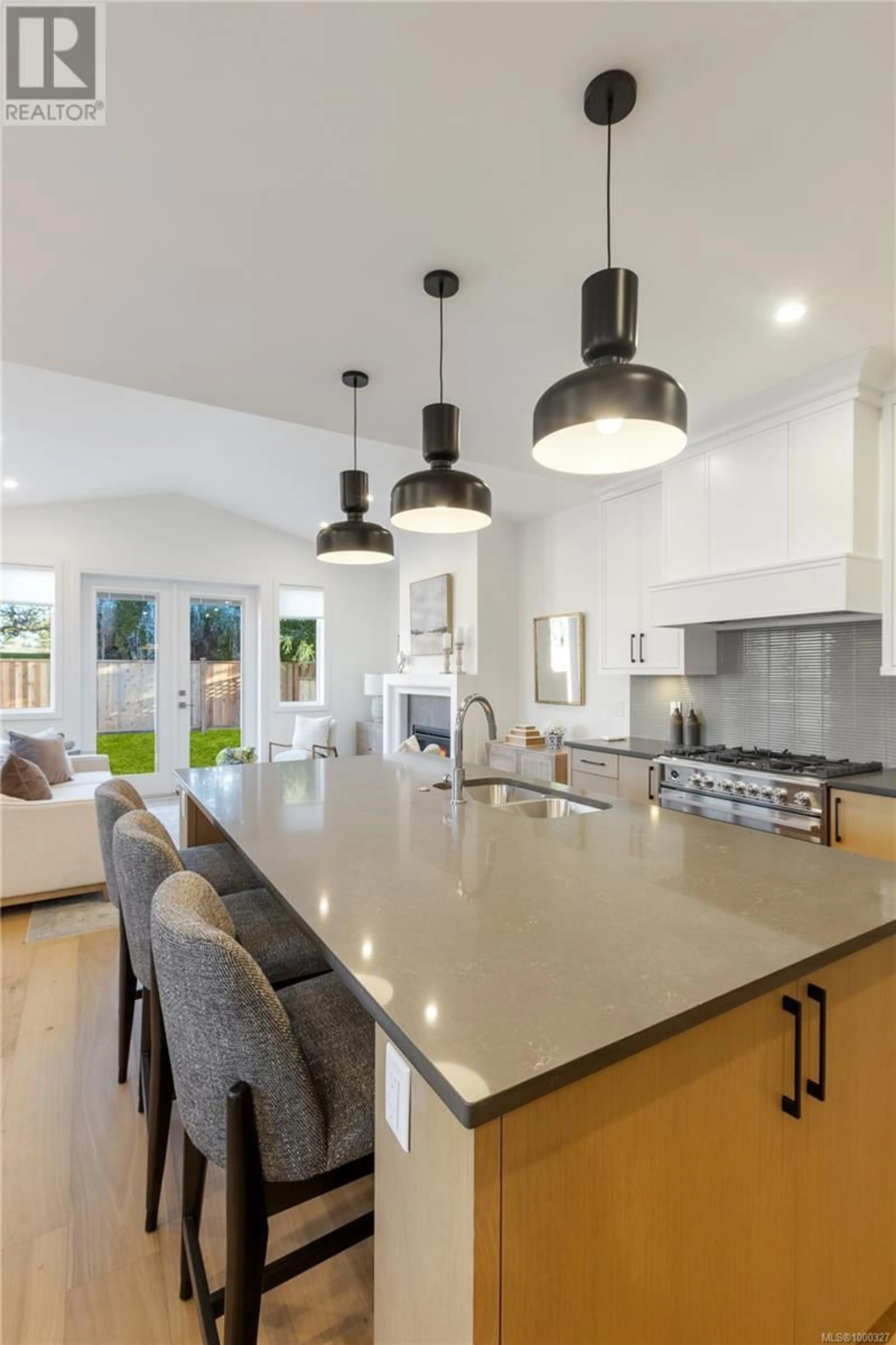 Open concept kitchen, unknown for 4319 MAJESTIC DRIVE, Saanich British Columbia V8N3H1