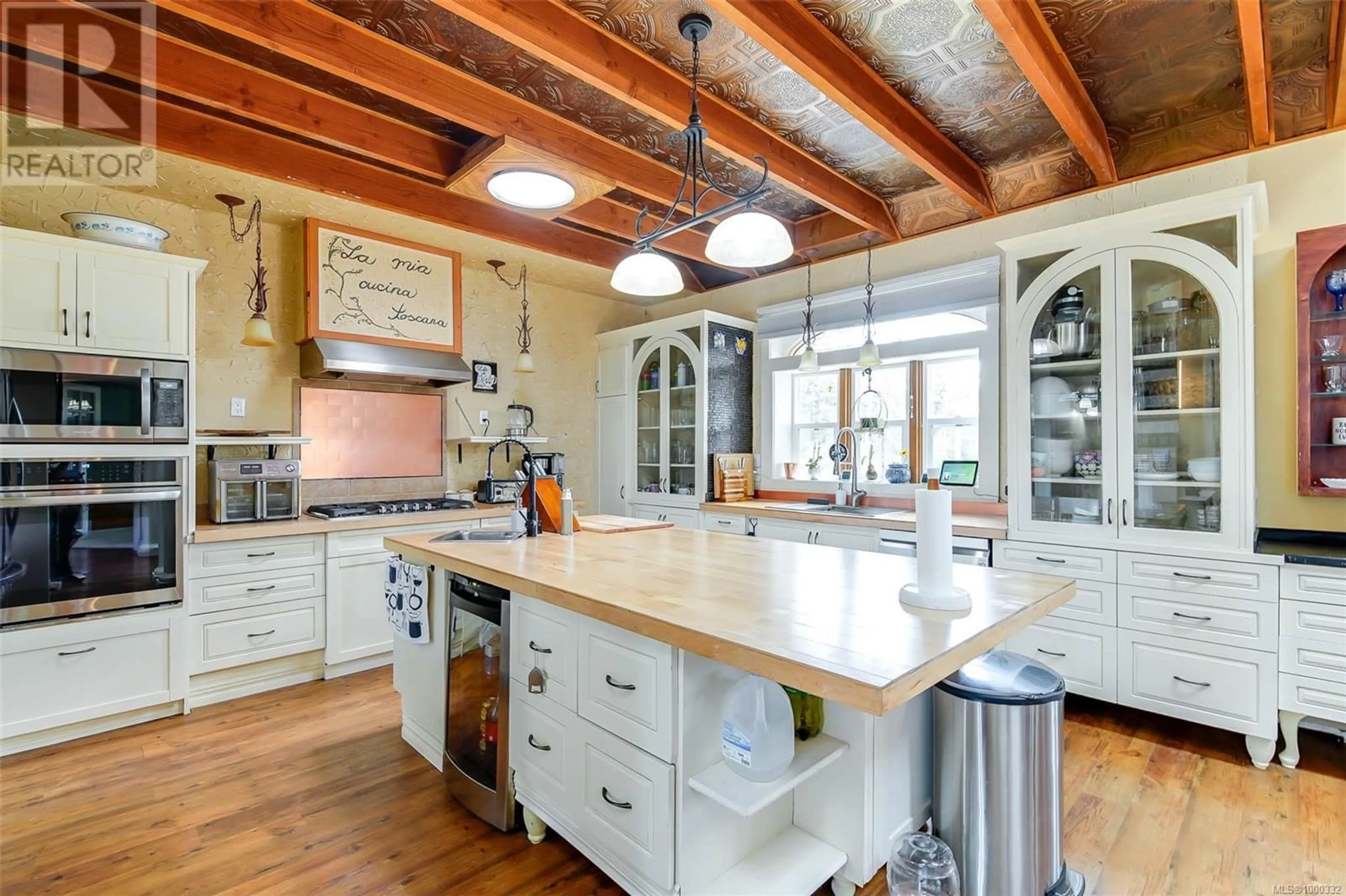 Open concept kitchen, unknown for 4101 PARKINSON PLACE, Port Alberni British Columbia V9Y8B8