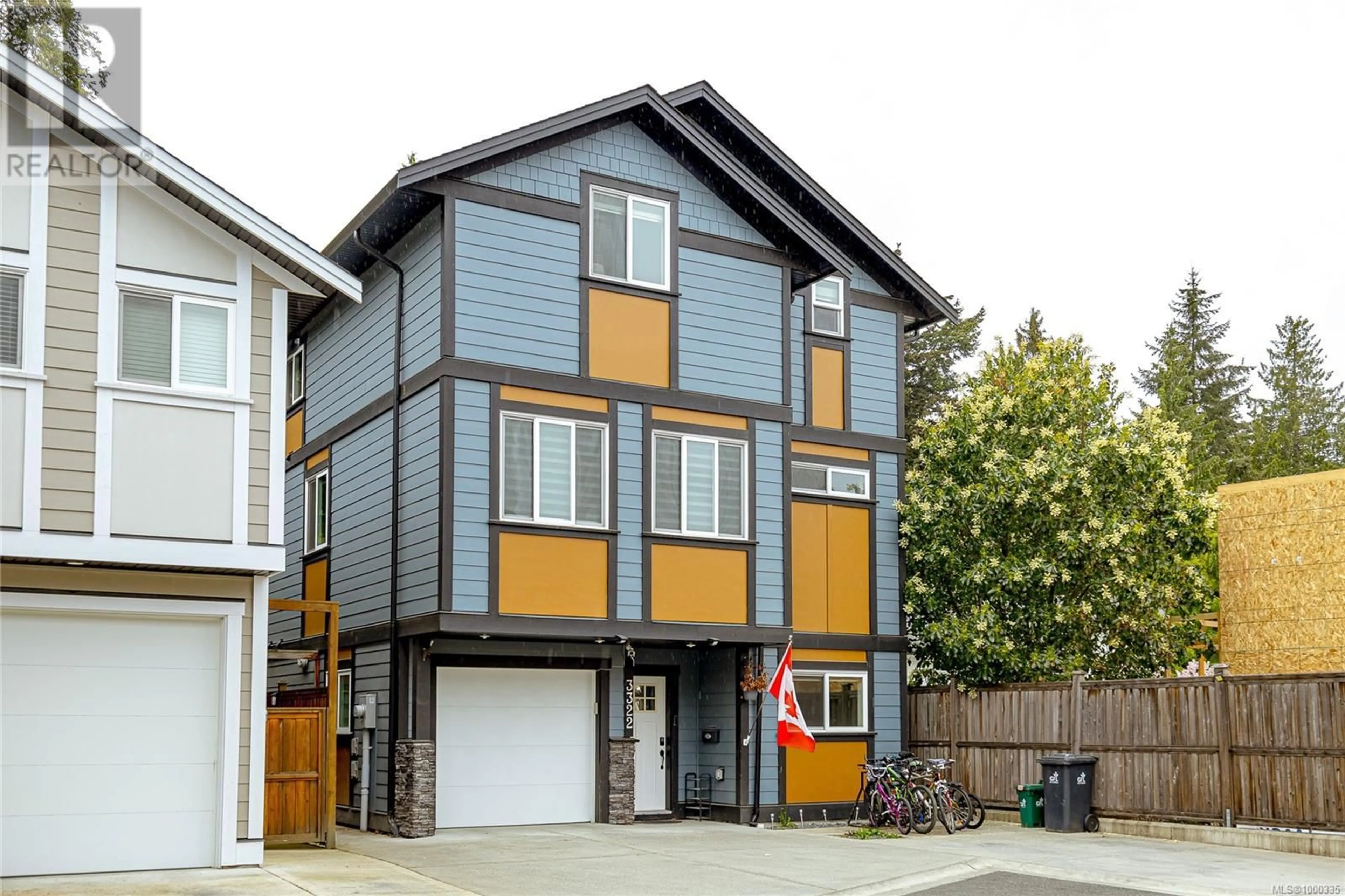 Home with vinyl exterior material, street for 3322 MESA PLACE, Langford British Columbia V9C2P3