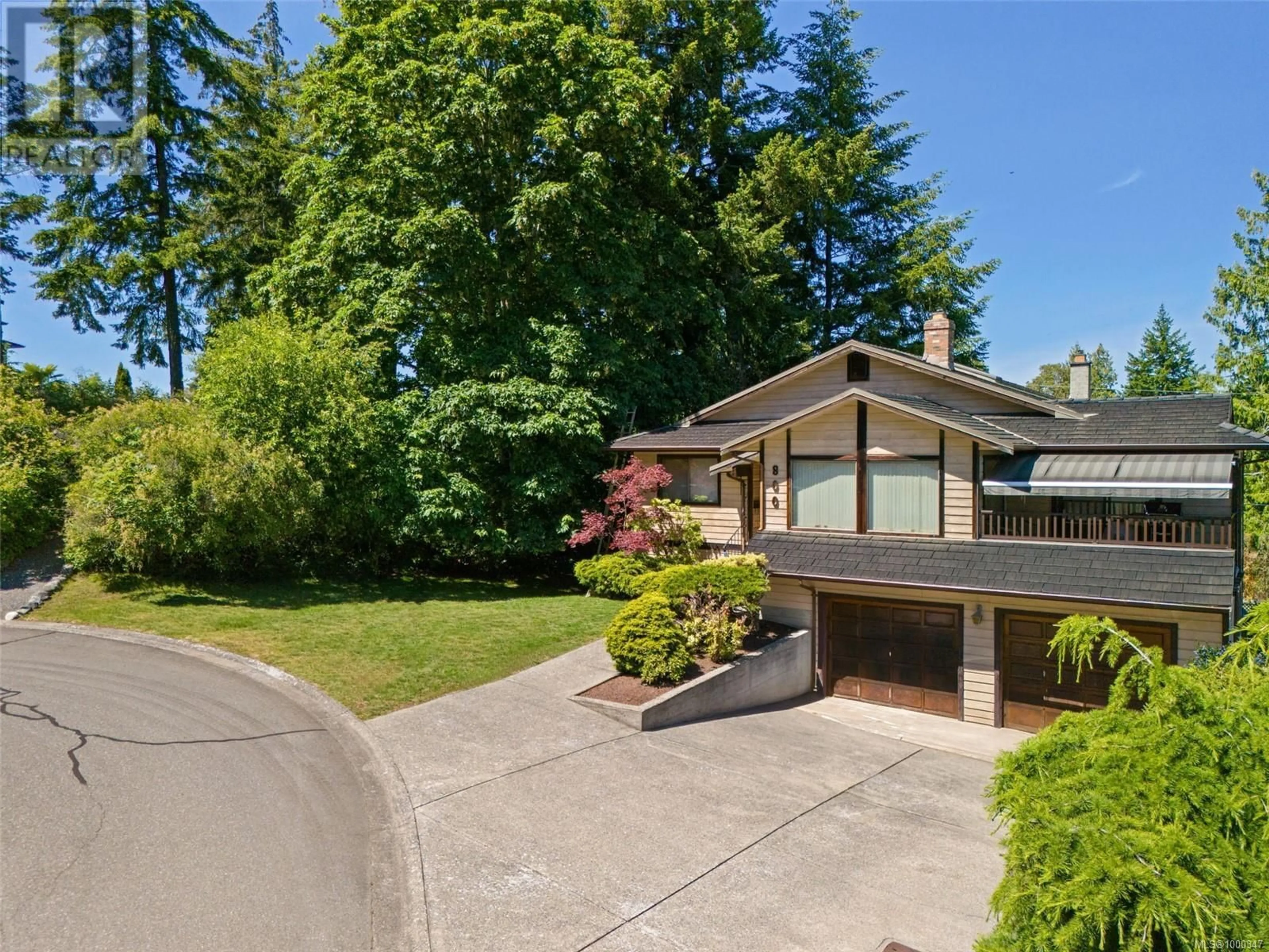 Unknown for 800 SEAMIST PLACE, Saanich British Columbia V8Y2R4
