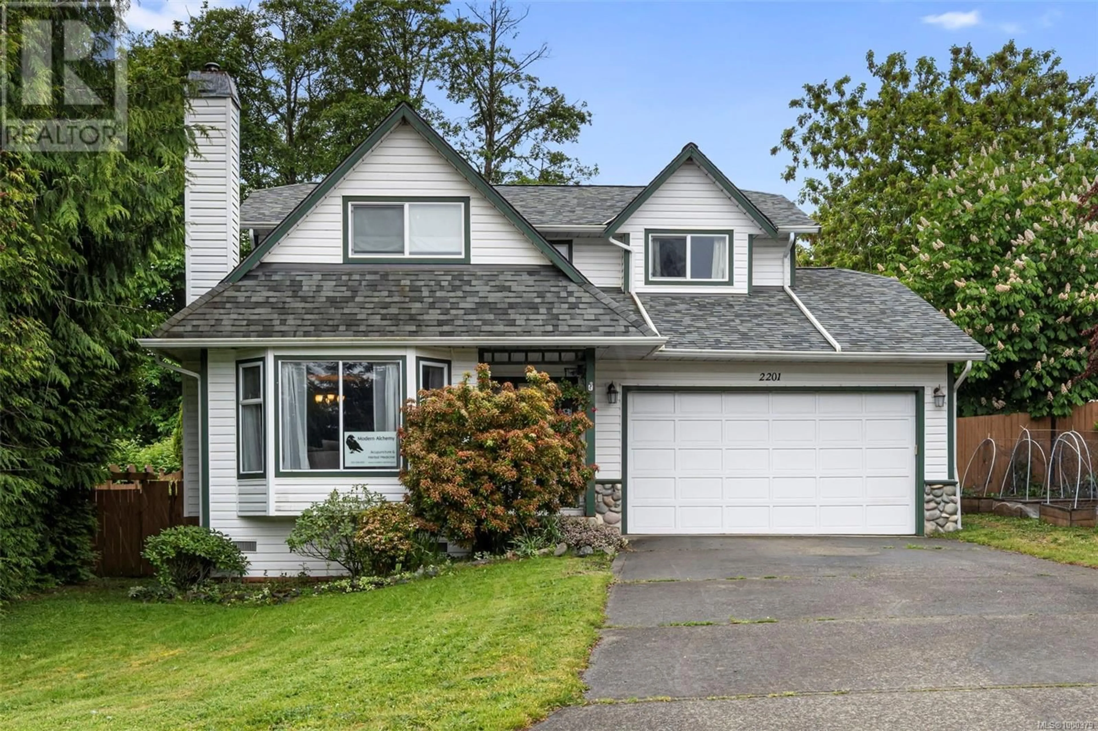 Home with vinyl exterior material, street for 2201 TARA PLACE, Sooke British Columbia V9Z0H6