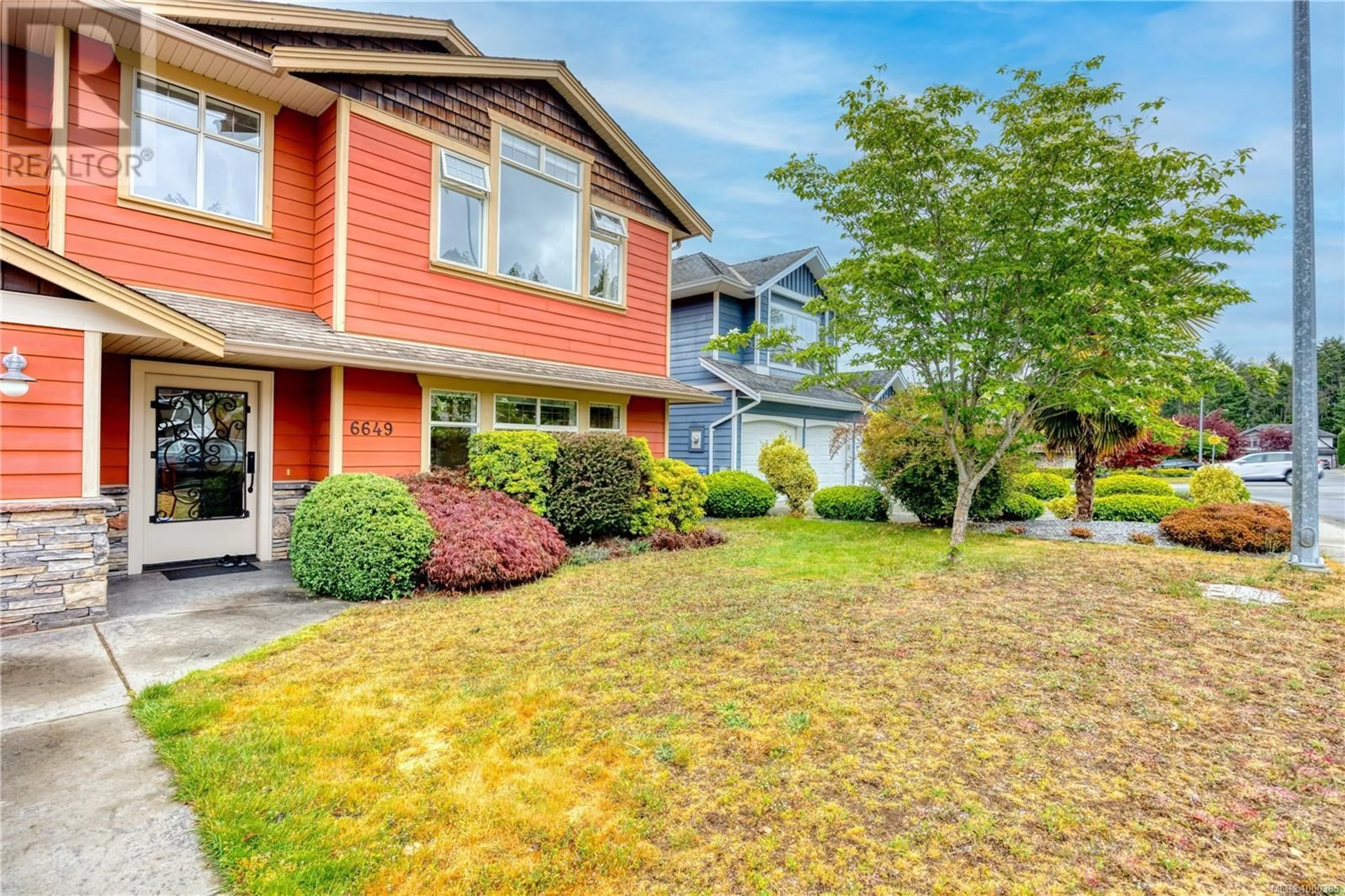 Home with vinyl exterior material, street for 6649 KESTREL CRESCENT, Nanaimo British Columbia V9V1V9