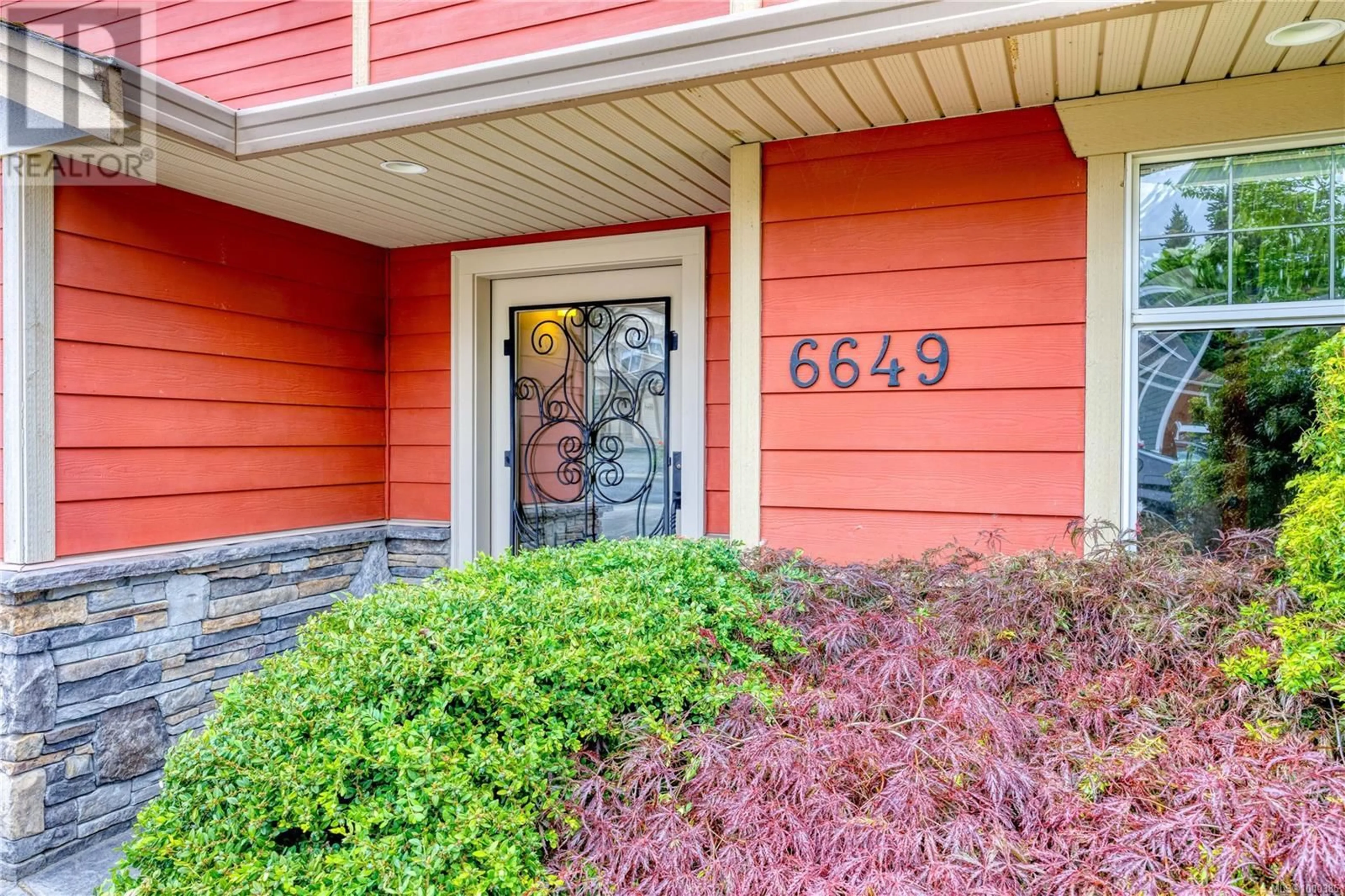 Indoor entryway for 6649 KESTREL CRESCENT, Nanaimo British Columbia V9V1V9