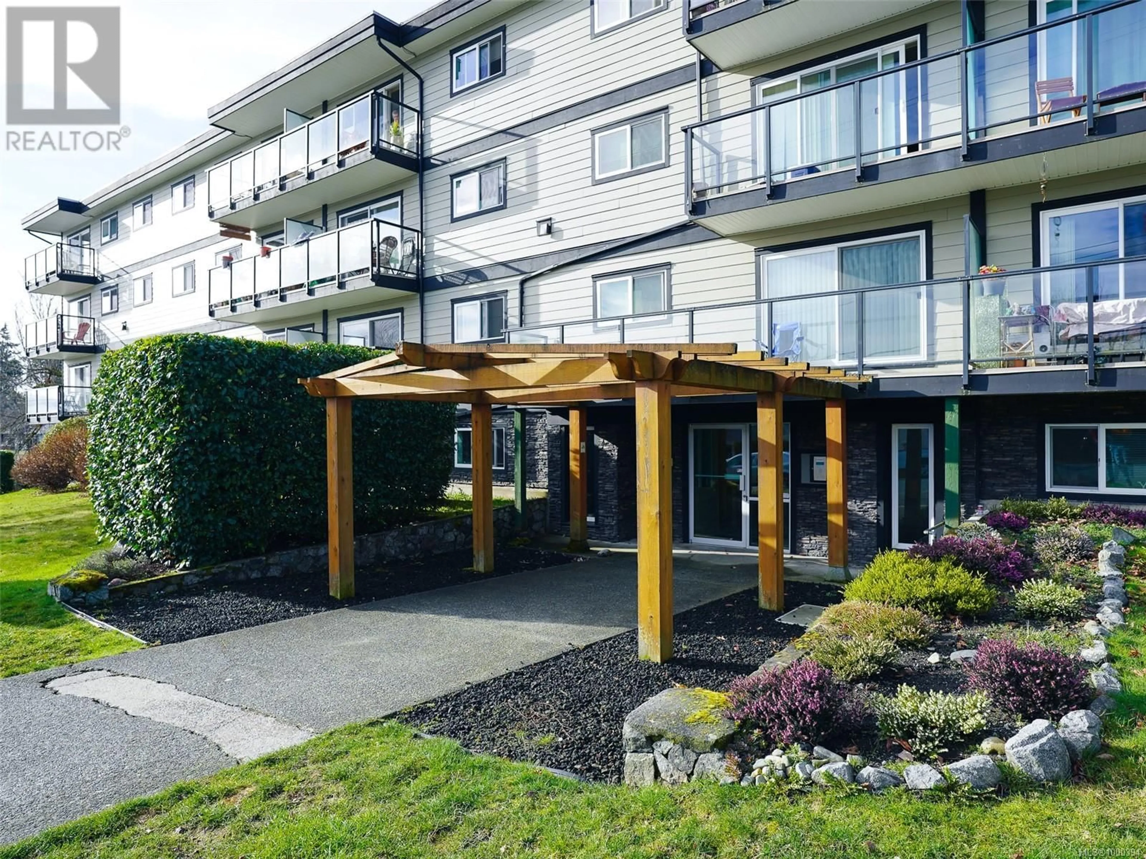 Patio, unknown for 309 - 218 BAYVIEW AVENUE, Ladysmith British Columbia V9G1S8