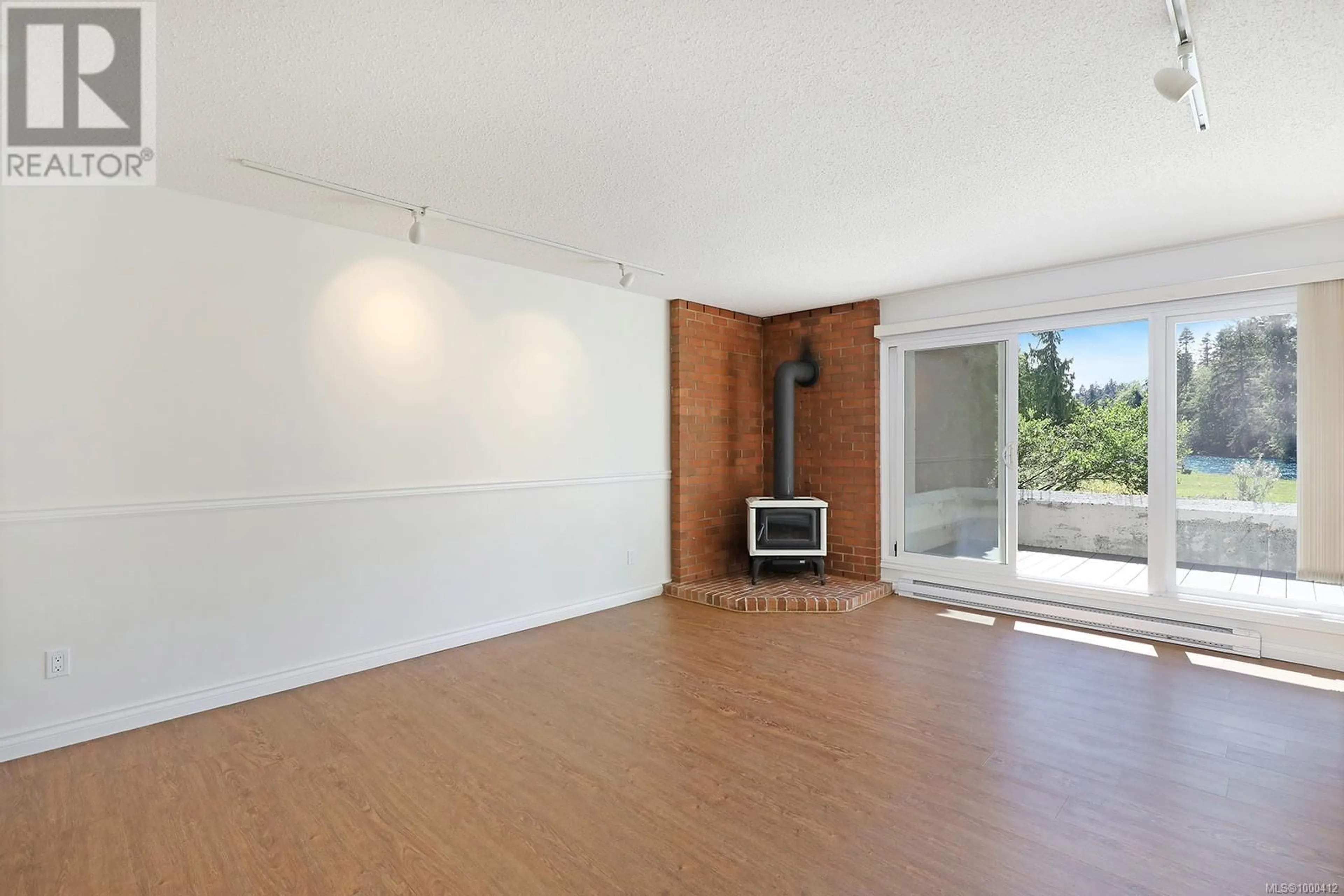 A pic of a room for 116 - 205 1ST STREET, Courtenay British Columbia V9N1A5