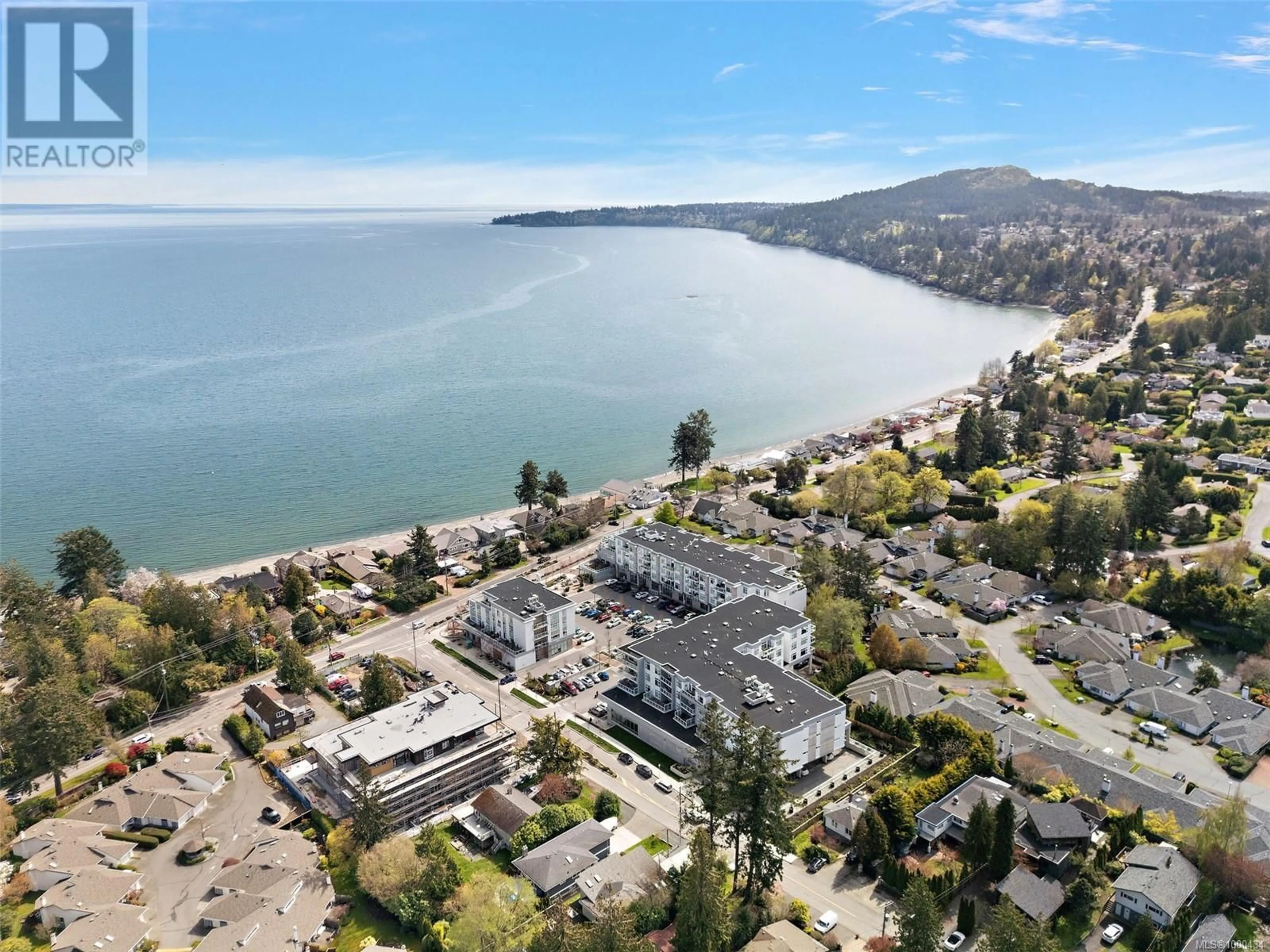 A pic from outside/outdoor area/front of a property/back of a property/a pic from drone, water/lake/river/ocean view for 412 - 5120 CORDOVA BAY ROAD, Saanich British Columbia V8Y2K5
