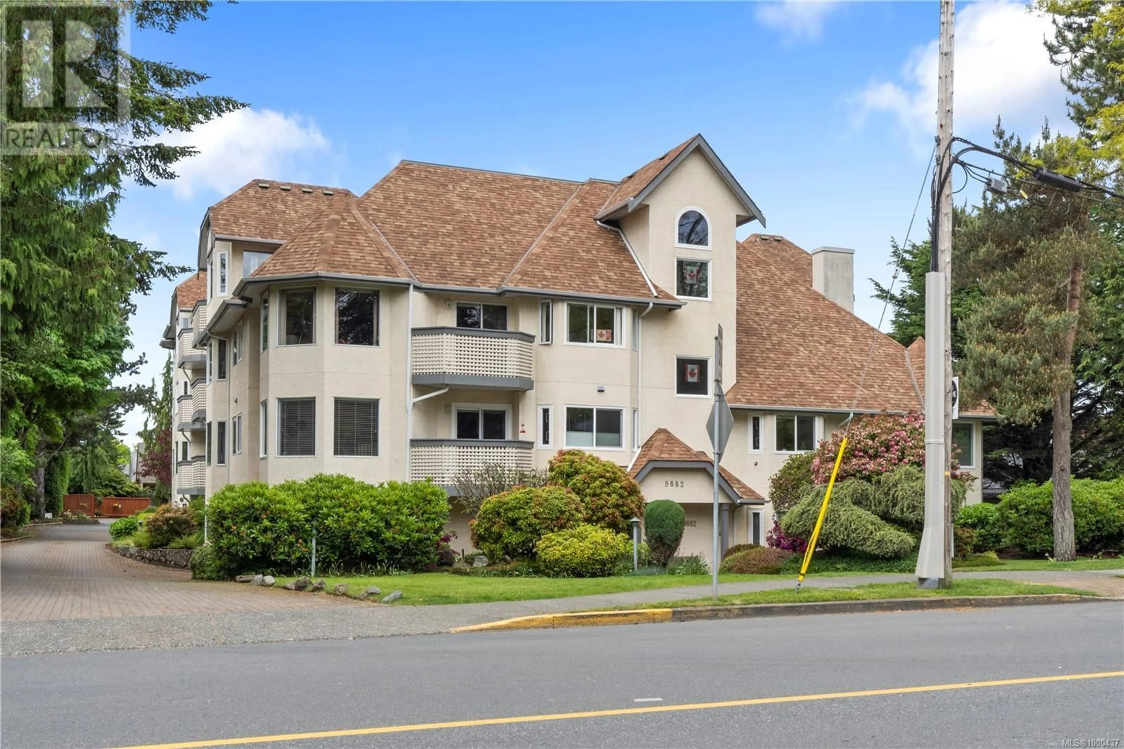 Unknown for 104 - 9882 FIFTH STREET, Sidney British Columbia V8L2X3