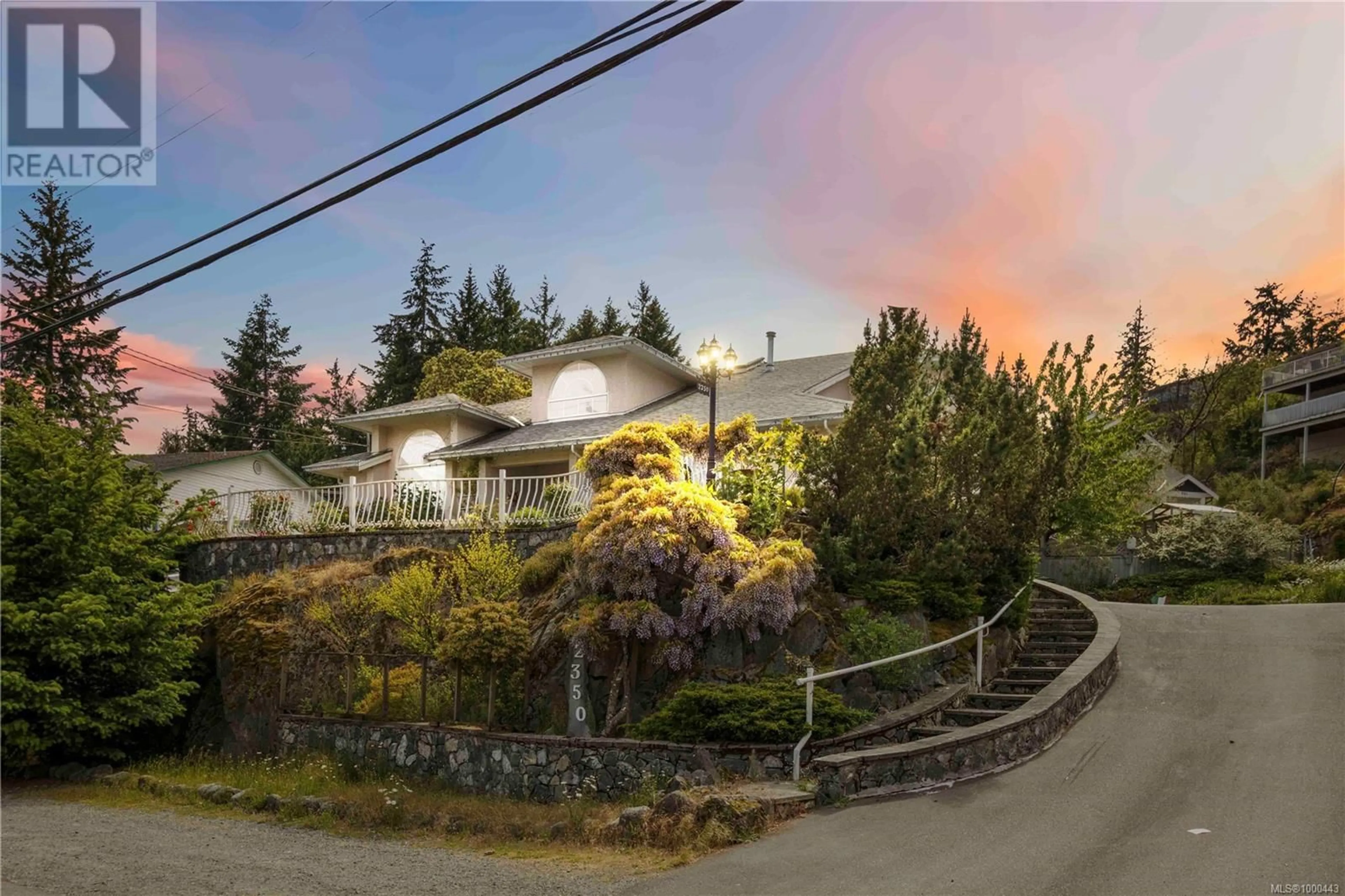 A pic from outside/outdoor area/front of a property/back of a property/a pic from drone, street for 2350 SETCHFIELD AVENUE, Langford British Columbia V8V5W1