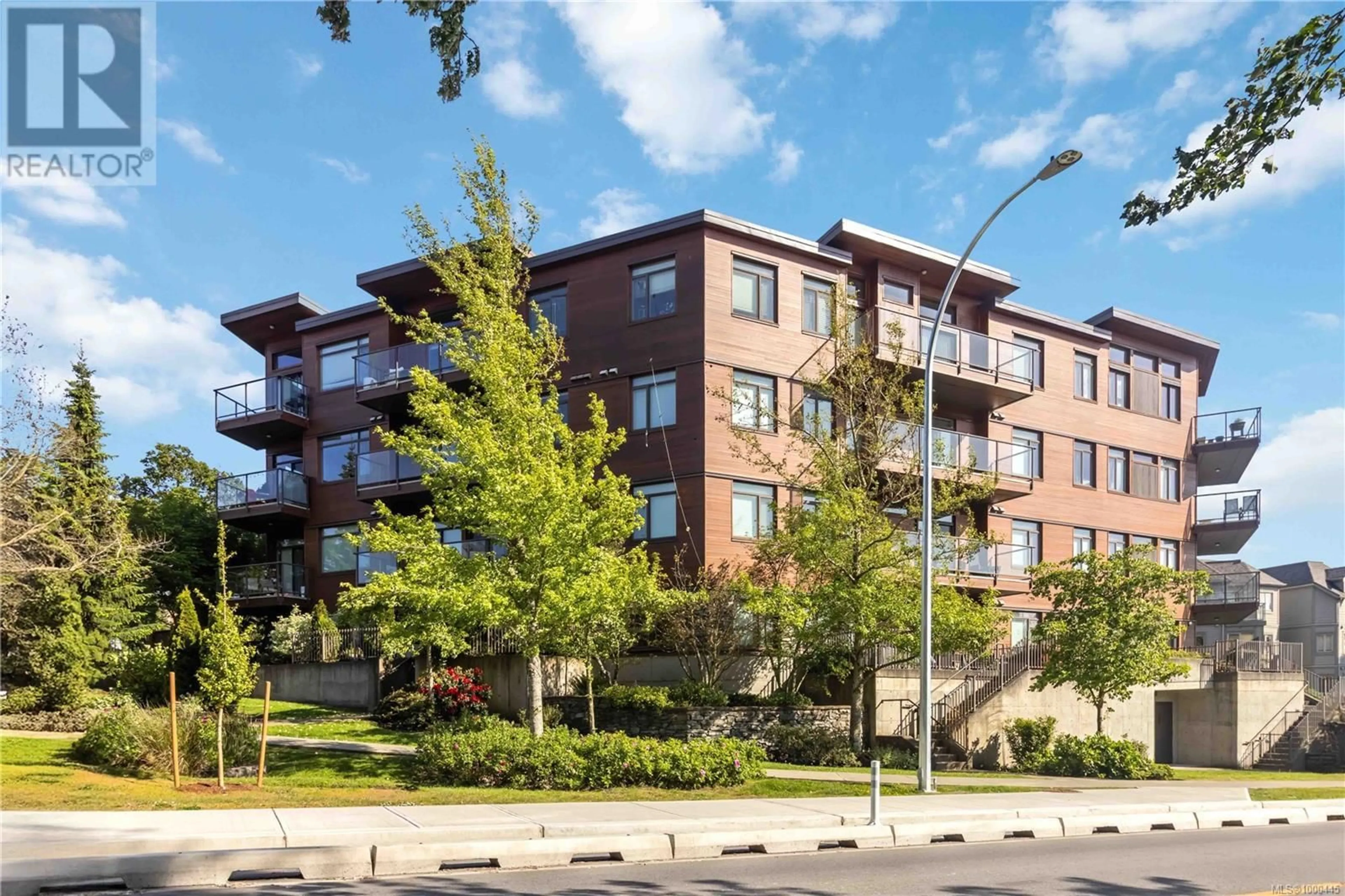 Unknown for 302 - 3614 RICHMOND ROAD, Saanich British Columbia V8P4R5
