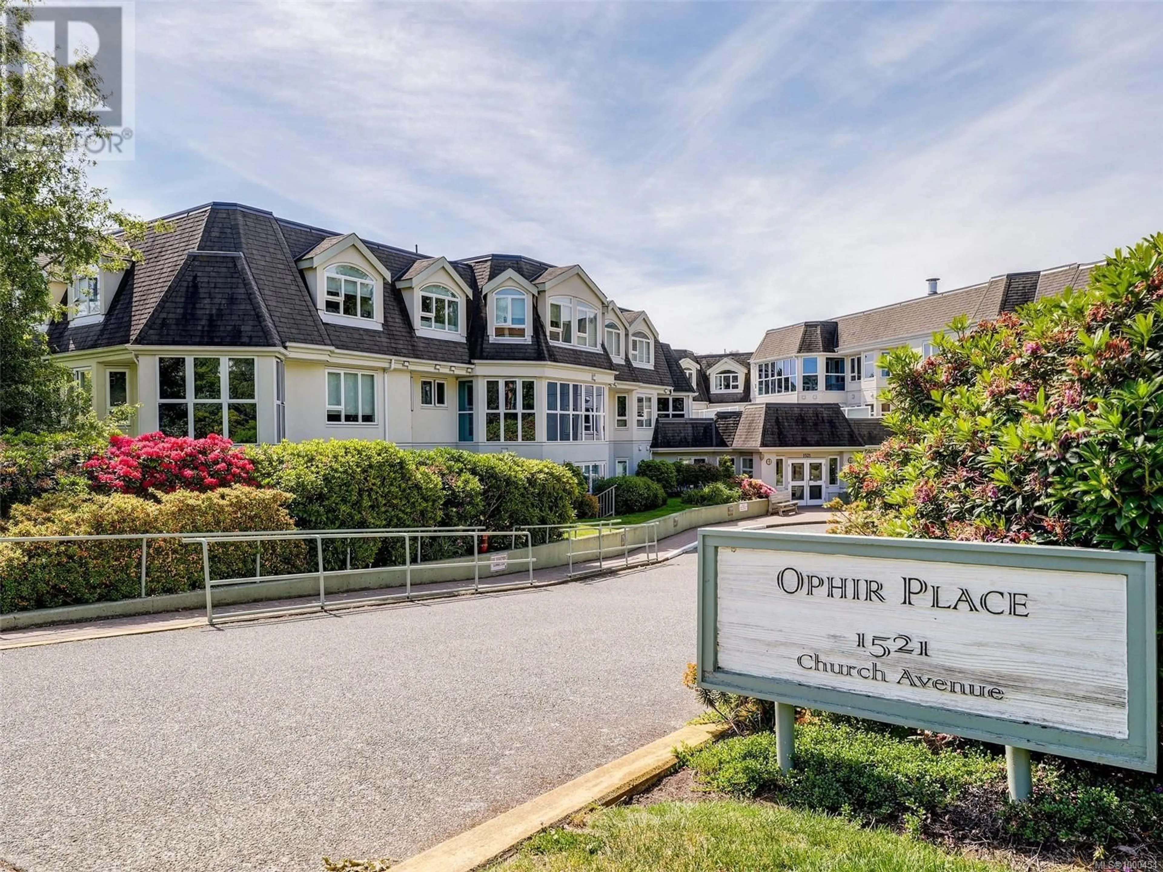 Unknown for 406 - 1521 CHURCH AVENUE, Saanich British Columbia V8P5T7