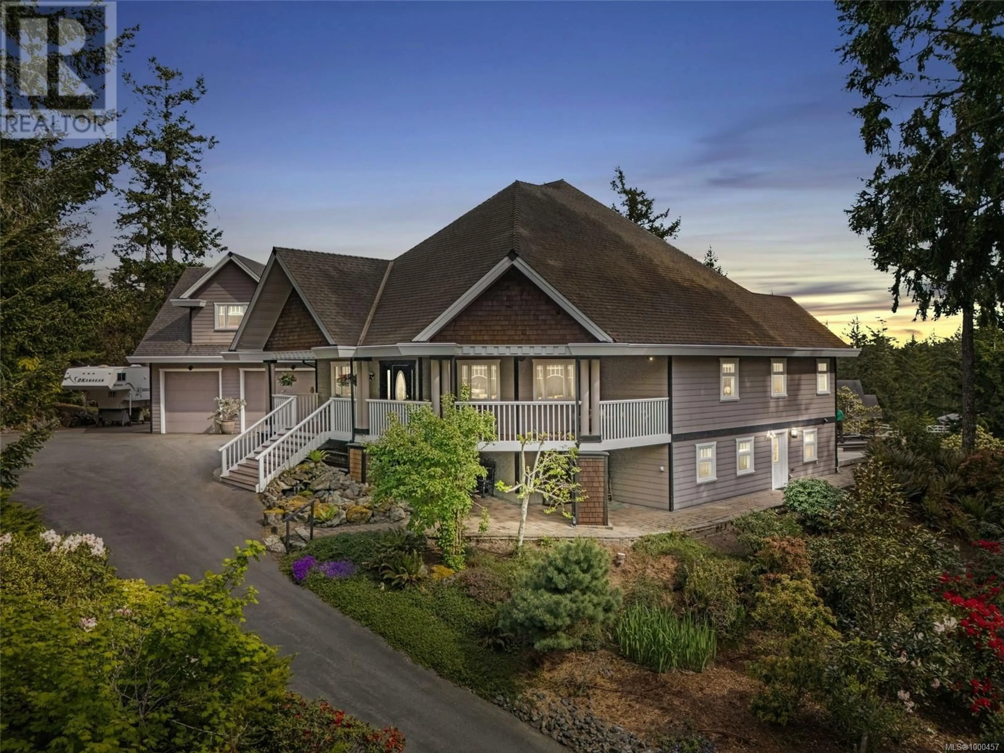 A pic from outside/outdoor area/front of a property/back of a property/a pic from drone, mountain view for 4980 DEER PARK TRAIL, Metchosin British Columbia V9C4J3