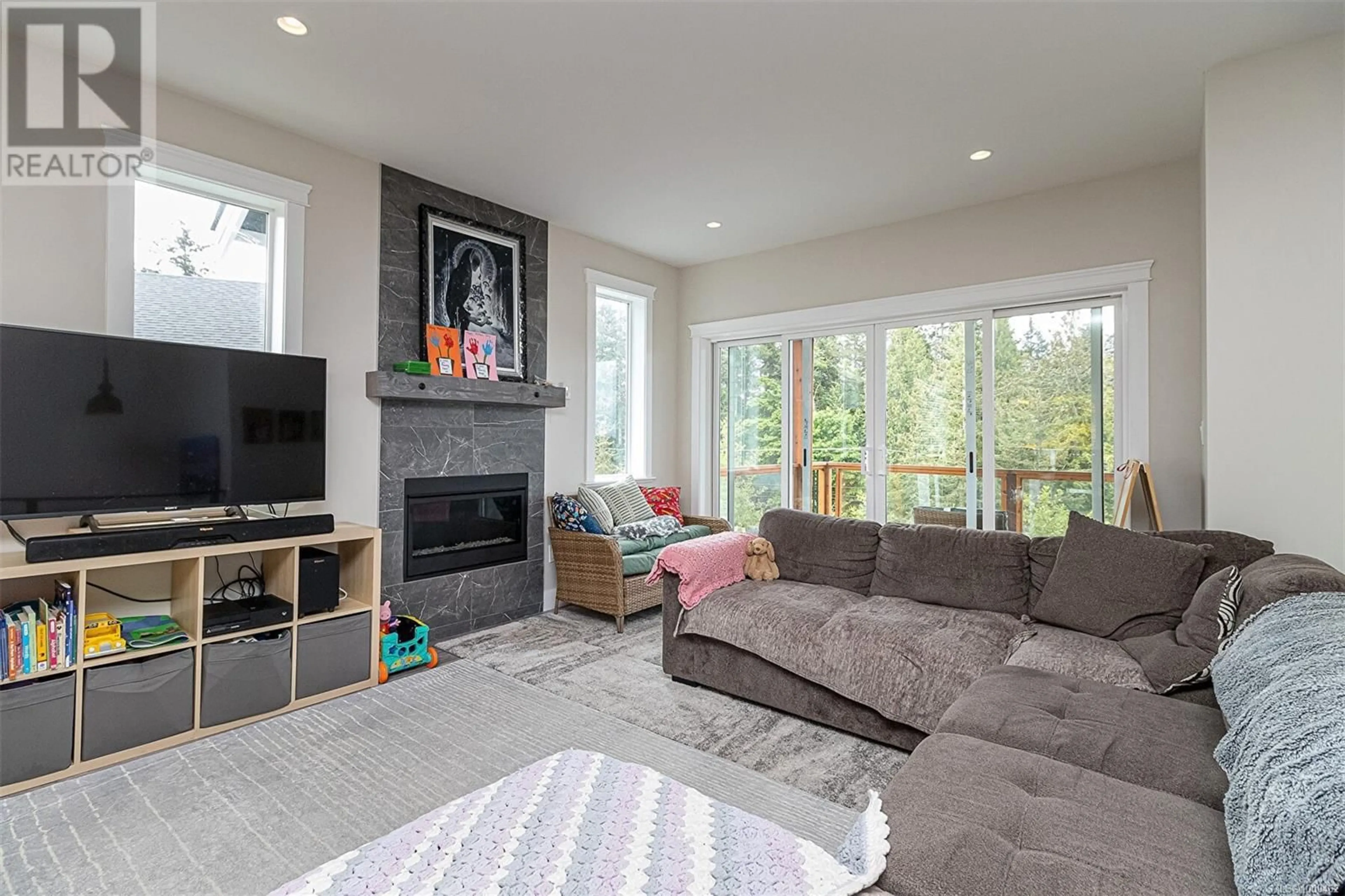 Living room with furniture, unknown for 2115 ERINAN BOULEVARD, Sooke British Columbia V9Z1M8