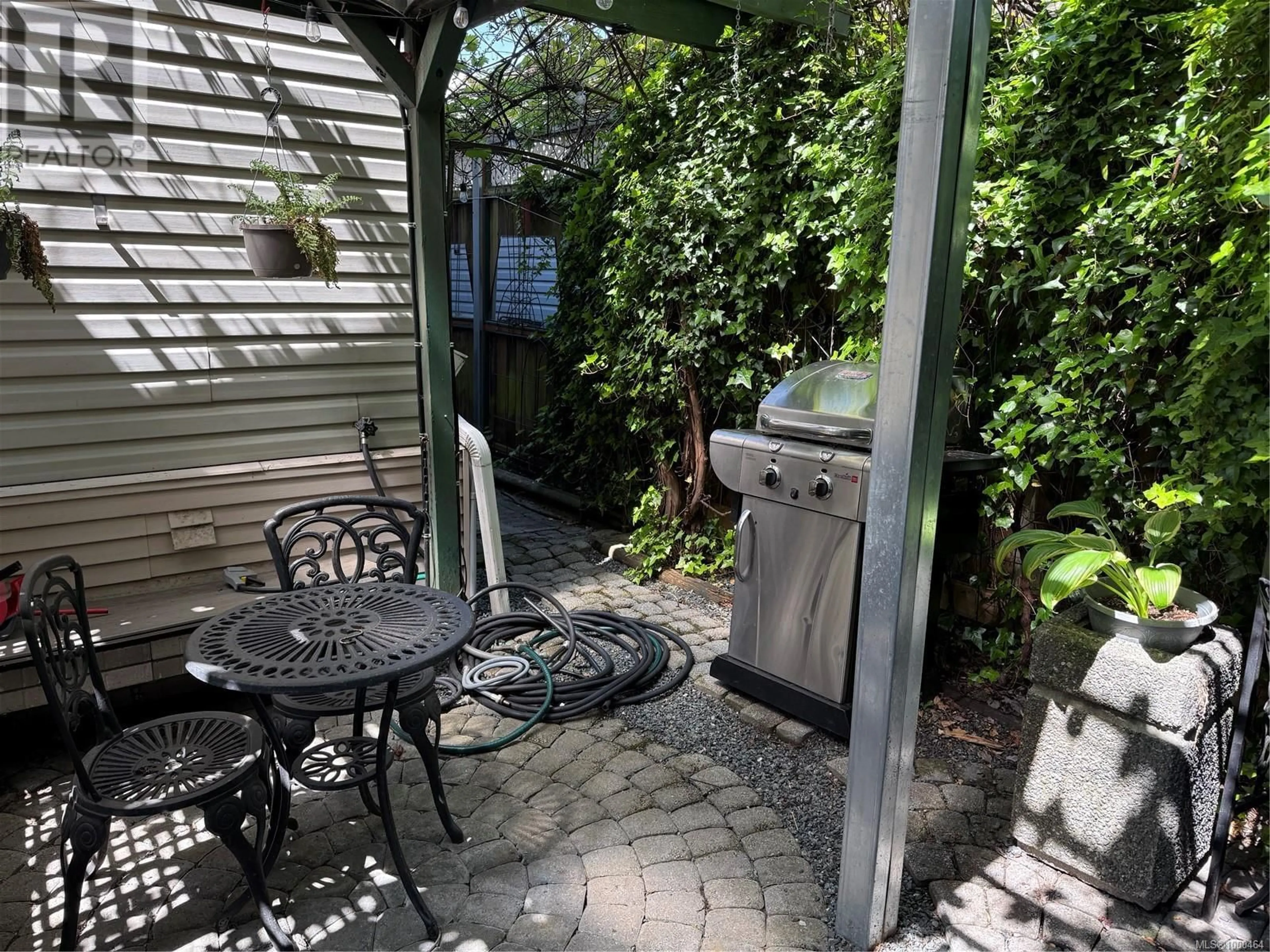 Patio, street for 3116 STEELE STREET, Victoria British Columbia V8Z3N8