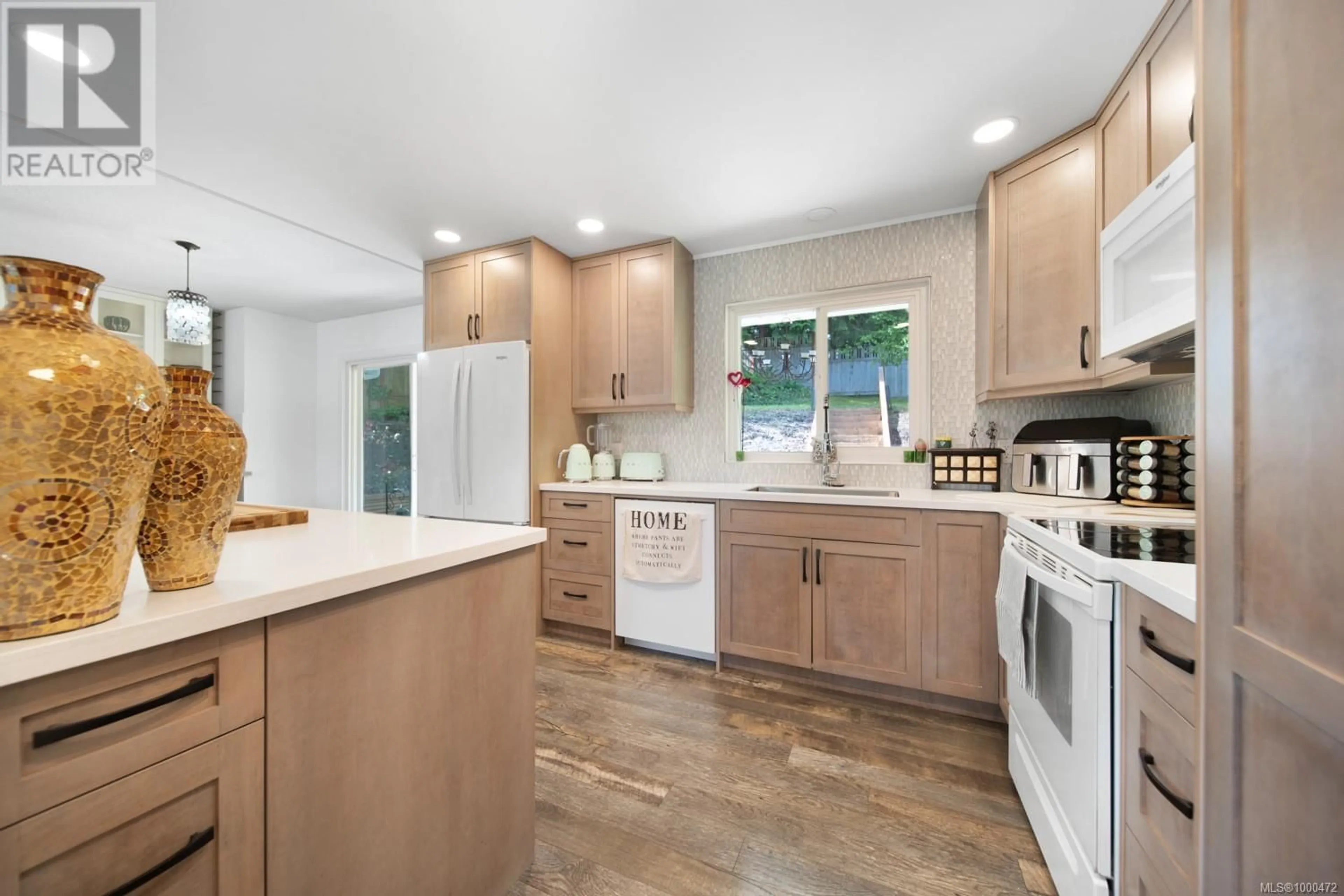 Open concept kitchen, unknown for 4538 WOODWINDS CRESCENT, Nanaimo British Columbia V9T5K2